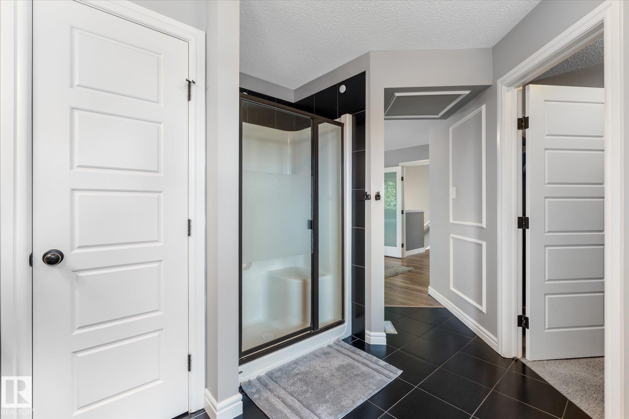 41 Meadowview Landing, Spruce Grove, AB - Indoor Photo Showing Other Room