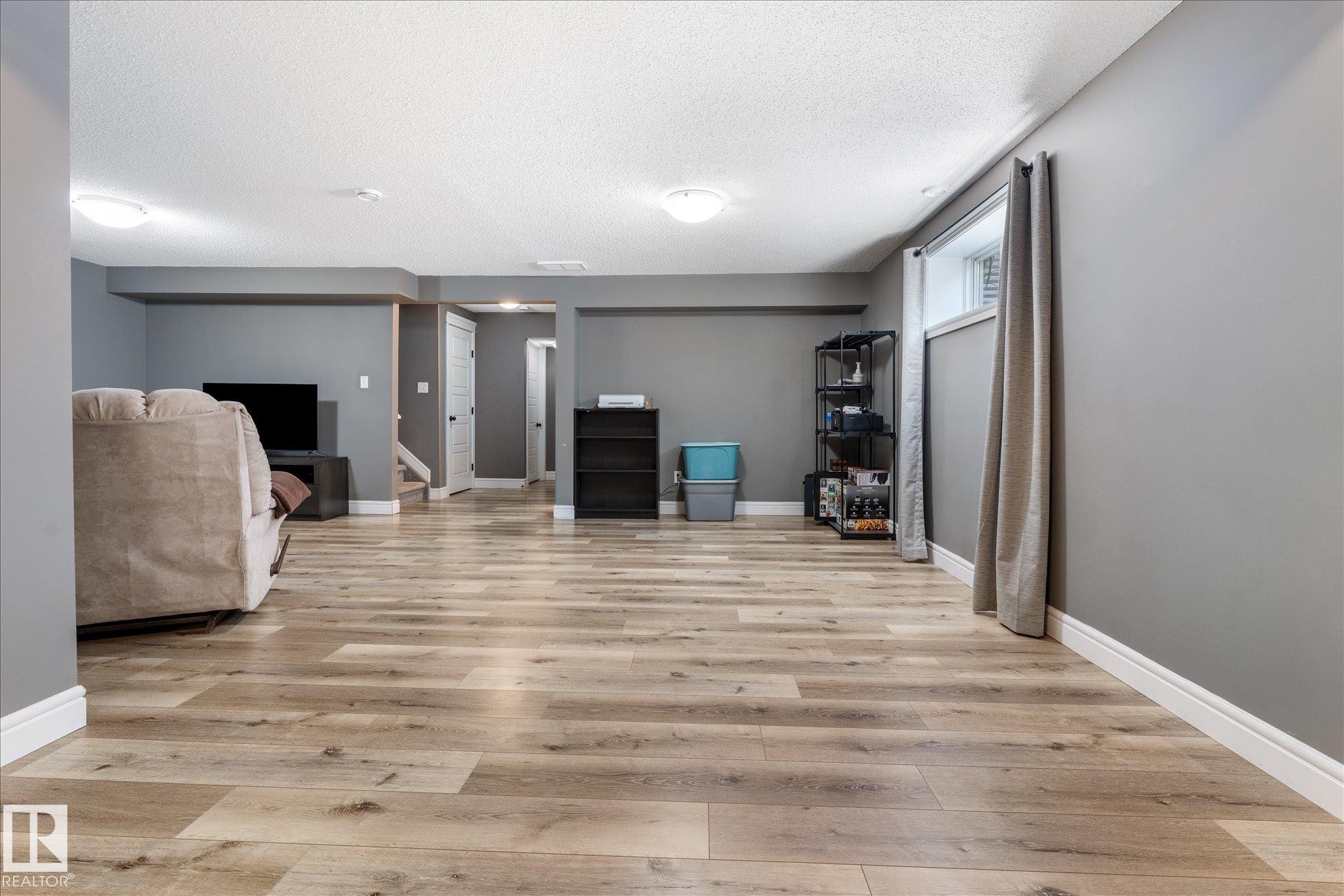 41 Meadowview Landing, Spruce Grove, AB - Indoor Photo Showing Other Room