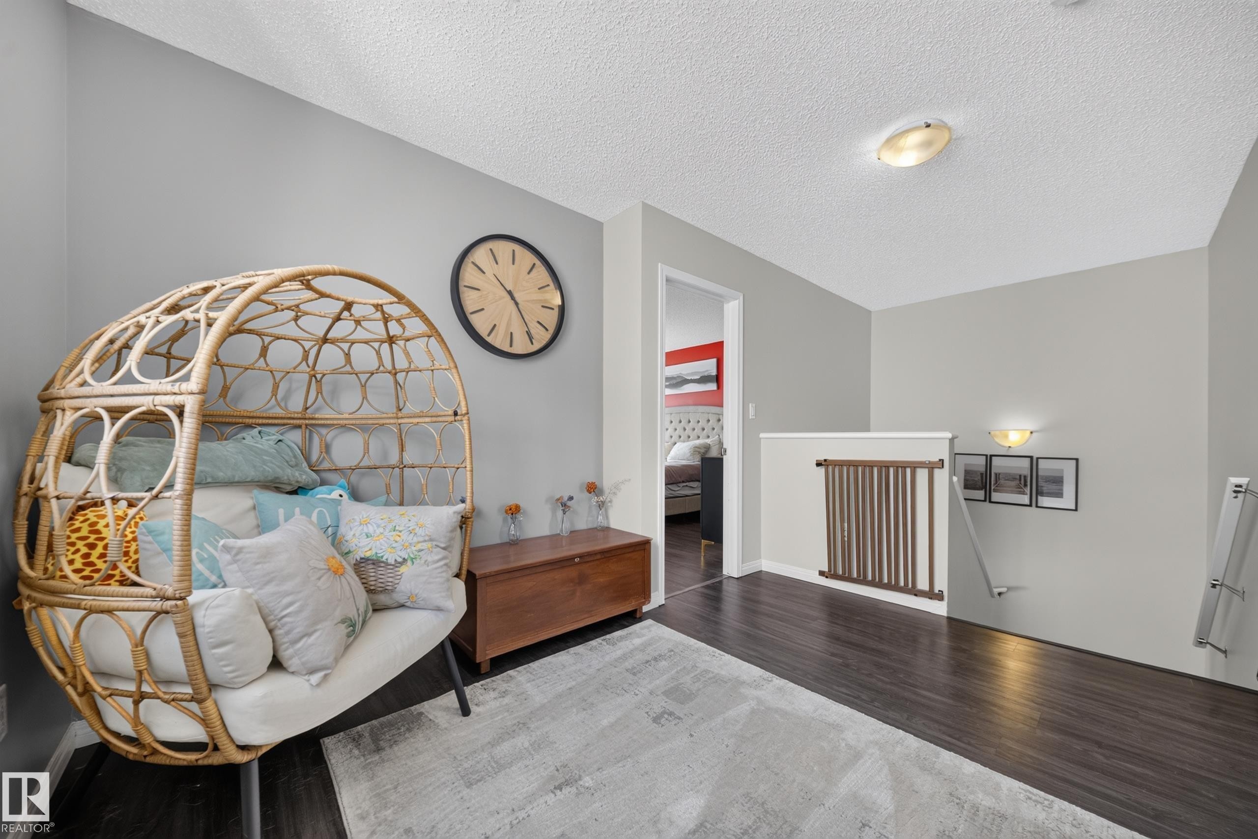 2155 67 Street Sw, Edmonton, AB - Indoor Photo Showing Bedroom