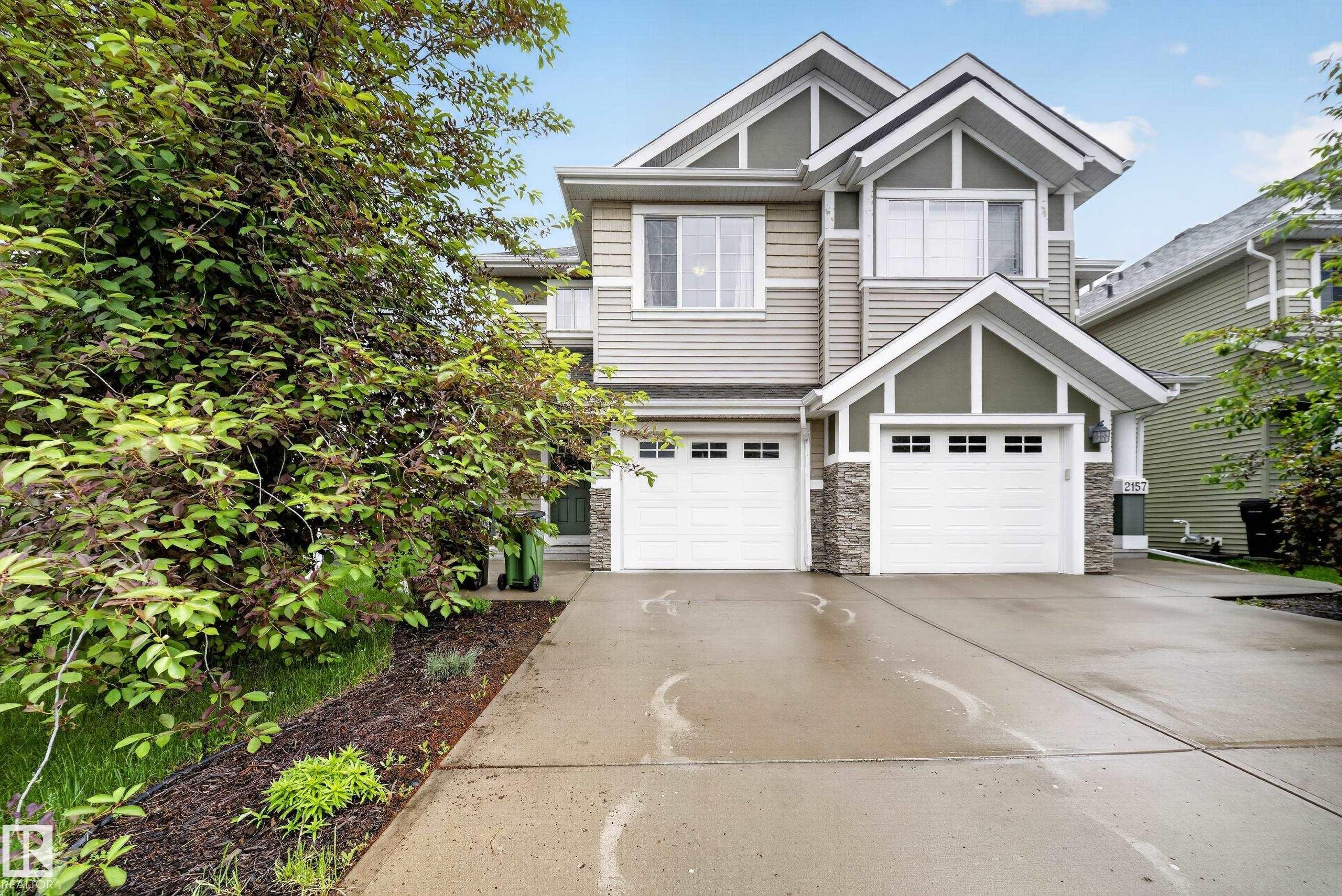 2155 67 Street Sw, Edmonton, AB - Outdoor With Facade