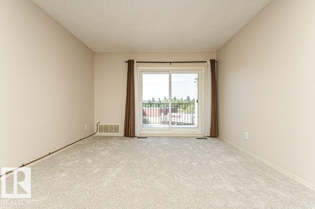 #310 14004 26 St Nw, Edmonton, AB - Indoor Photo Showing Other Room