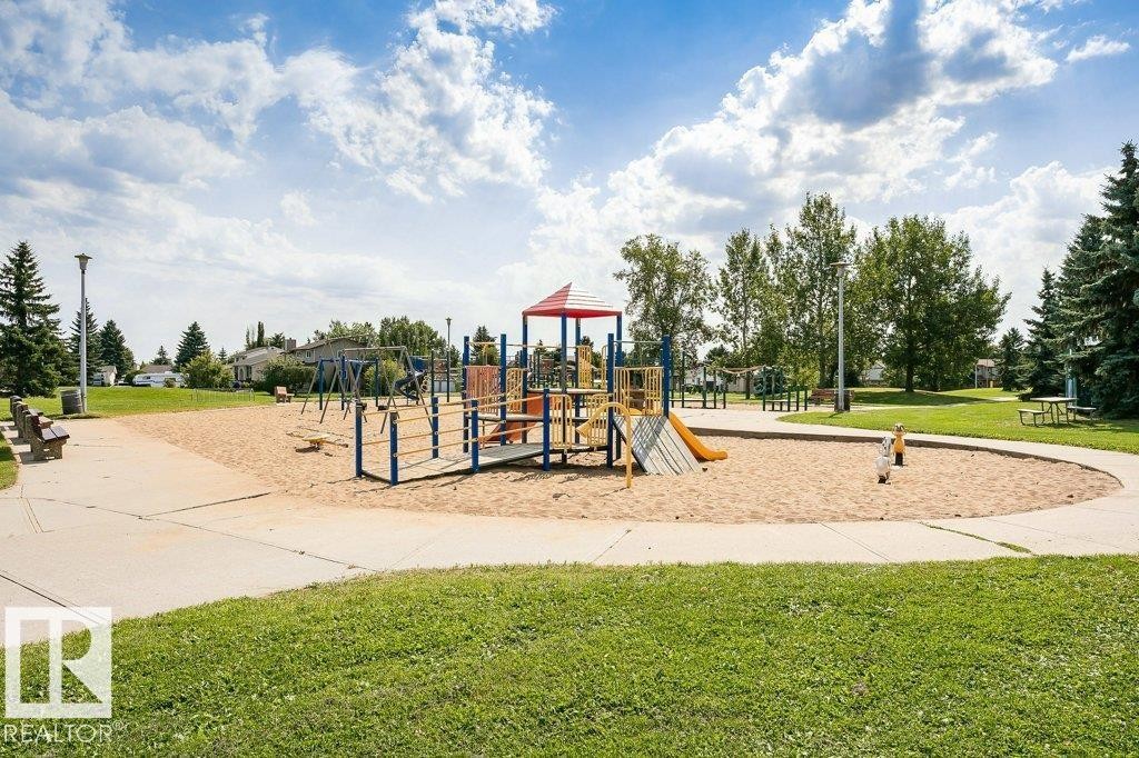 #310 14004 26 St Nw, Edmonton, AB - Outdoor