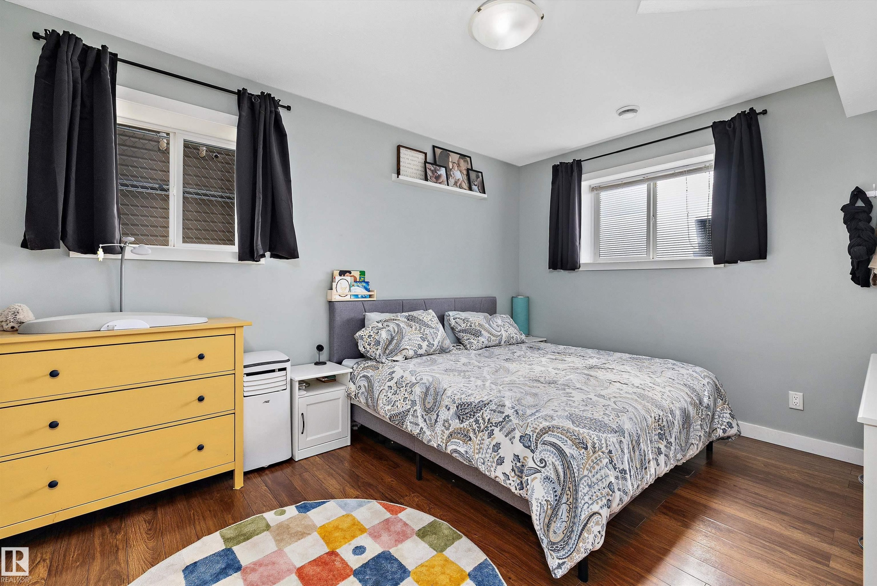 11432 87 Street Nw, Edmonton, AB - Indoor Photo Showing Bedroom