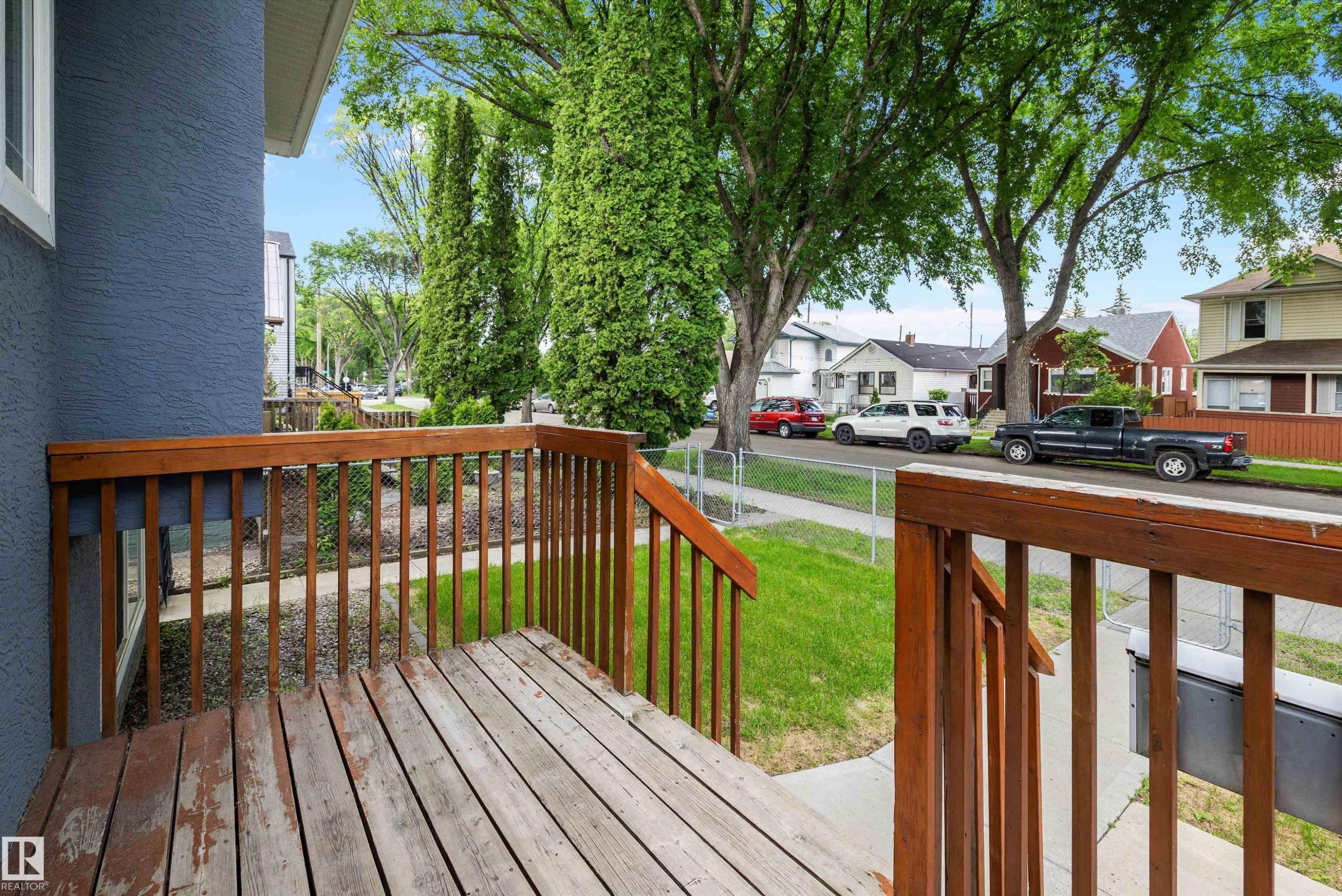 11432 87 Street Nw, Edmonton, AB - Outdoor