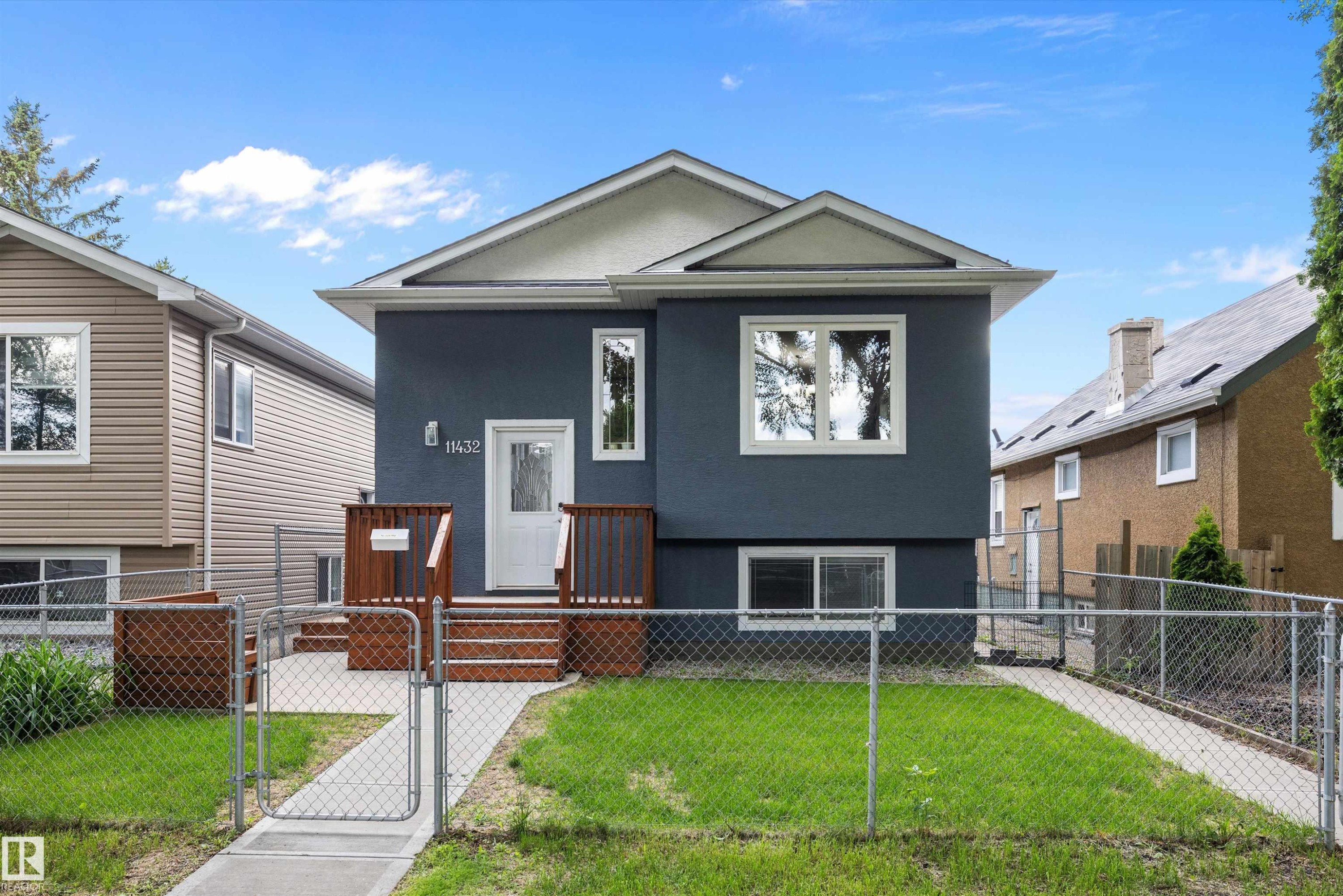11432 87 Street Nw, Edmonton, AB - Outdoor