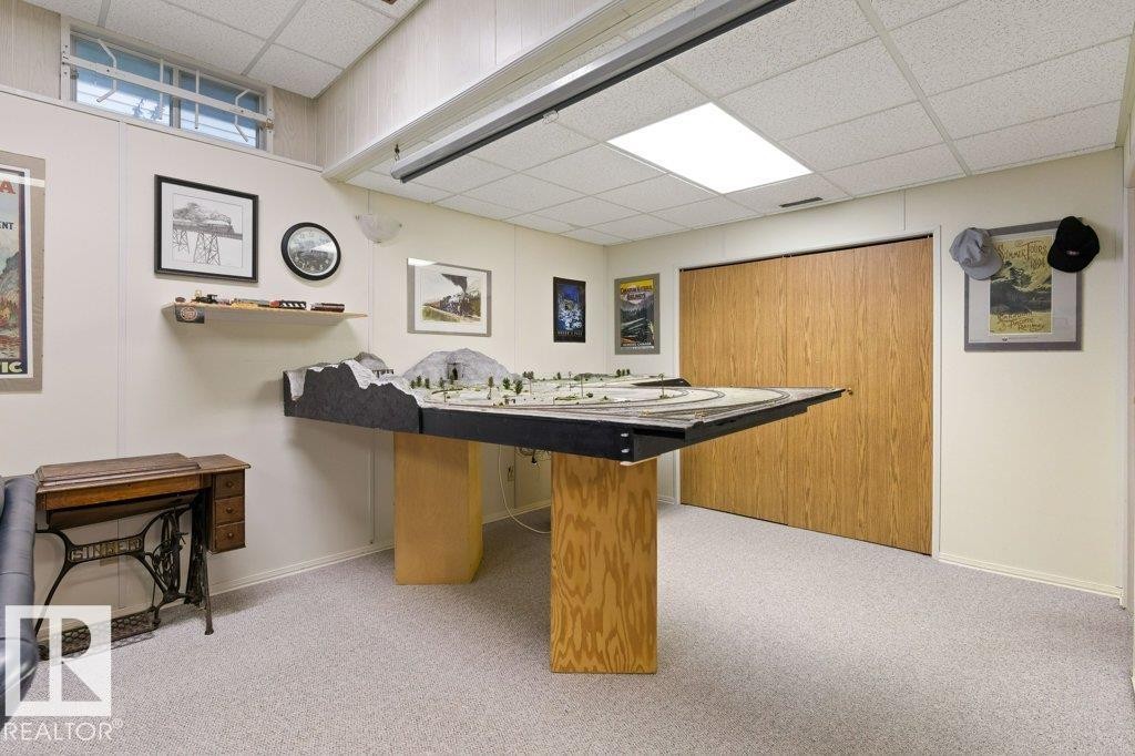 15 Lucien Drive, St. Albert, AB - Indoor Photo Showing Other Room