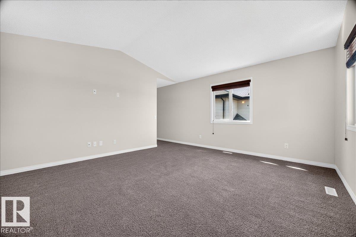 18069 89 Street Nw, Edmonton, AB - Indoor Photo Showing Other Room