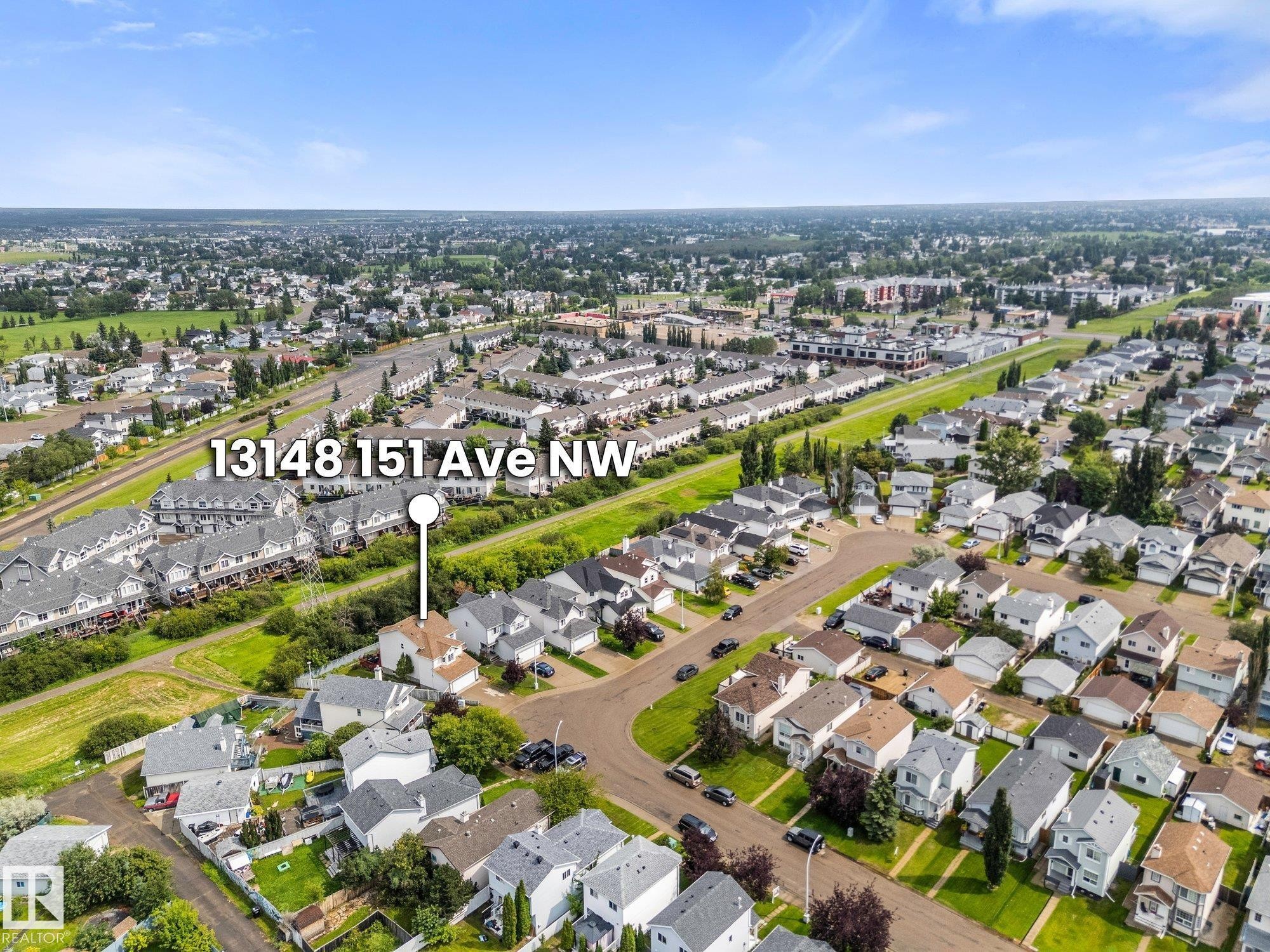 No direct rear neighbours. Backs on to trees and walking path. - 13148 151 Avenue Nw, Edmonton, AB - Outdoor With View