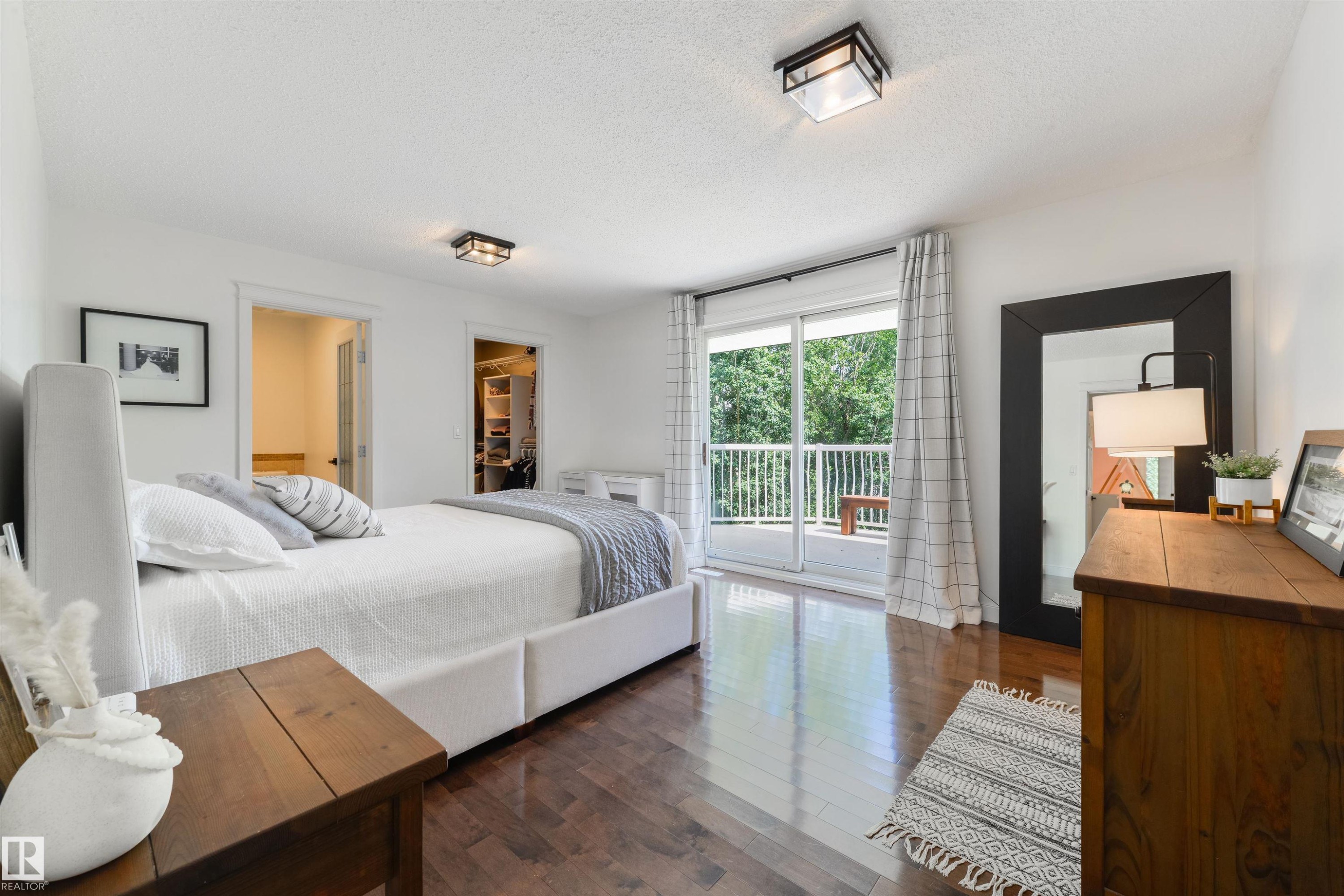 #22 54108 Rge Road 280, Rural Parkland County, AB - Indoor Photo Showing Bedroom