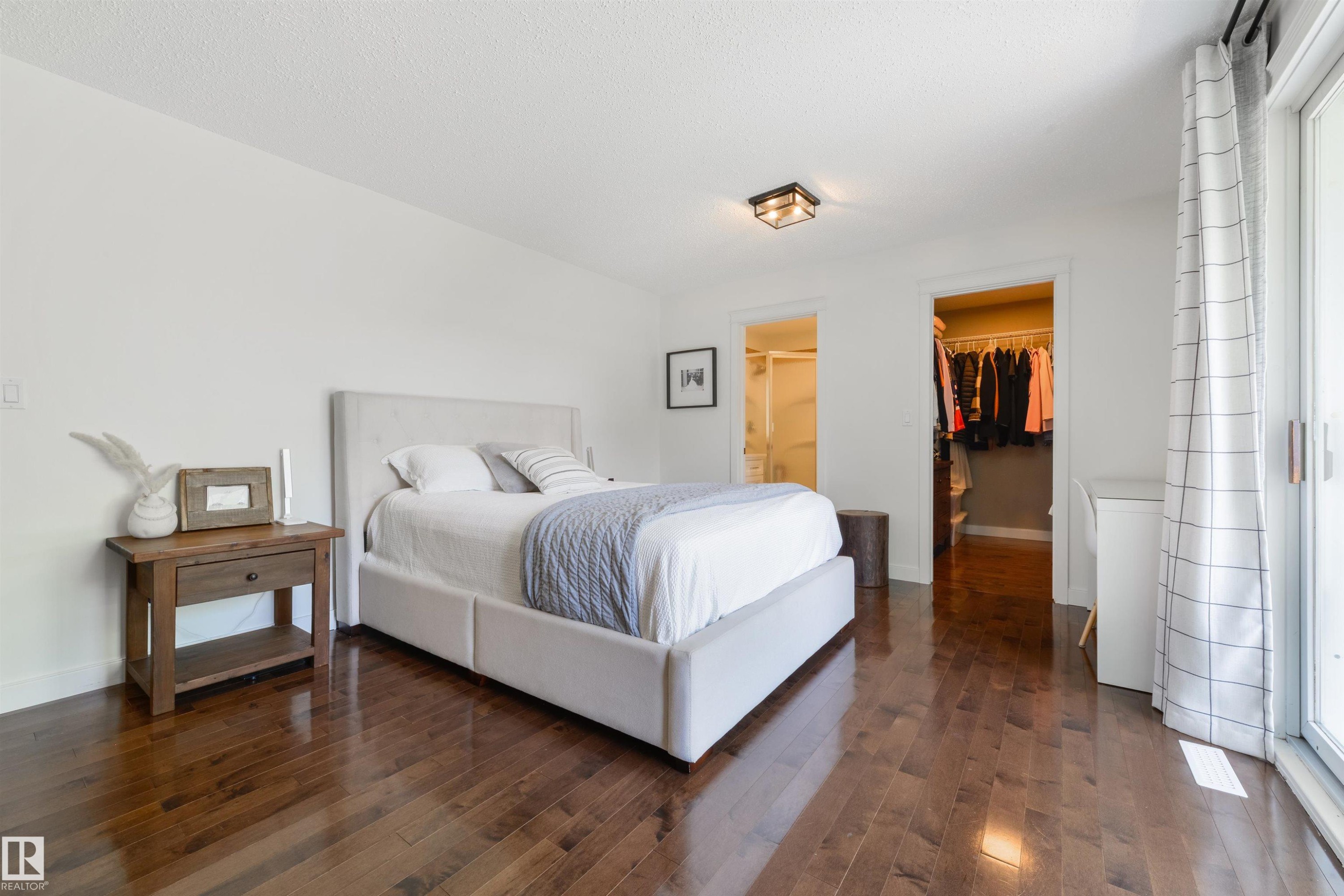 #22 54108 Rge Road 280, Rural Parkland County, AB - Indoor Photo Showing Bedroom