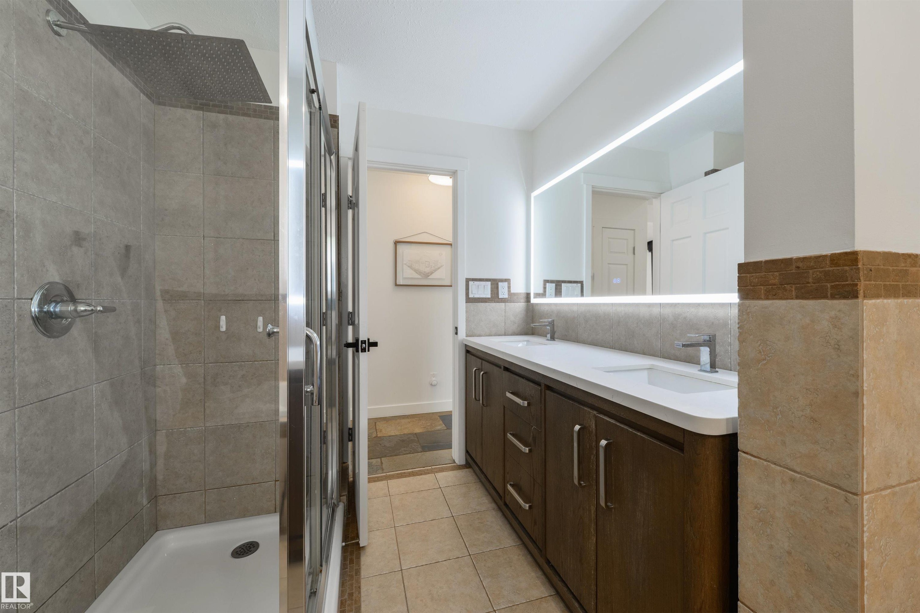 #22 54108 Rge Road 280, Rural Parkland County, AB - Indoor Photo Showing Bathroom