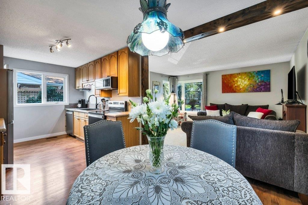 216 Greenwood Drive, Spruce Grove, AB - Indoor