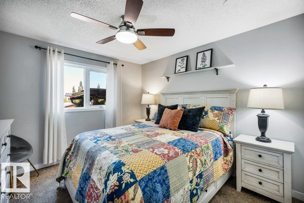 216 Greenwood Drive, Spruce Grove, AB - Indoor Photo Showing Bedroom