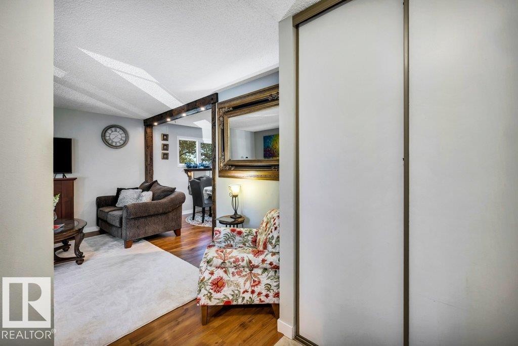 216 Greenwood Drive, Spruce Grove, AB - Indoor Photo Showing Other Room