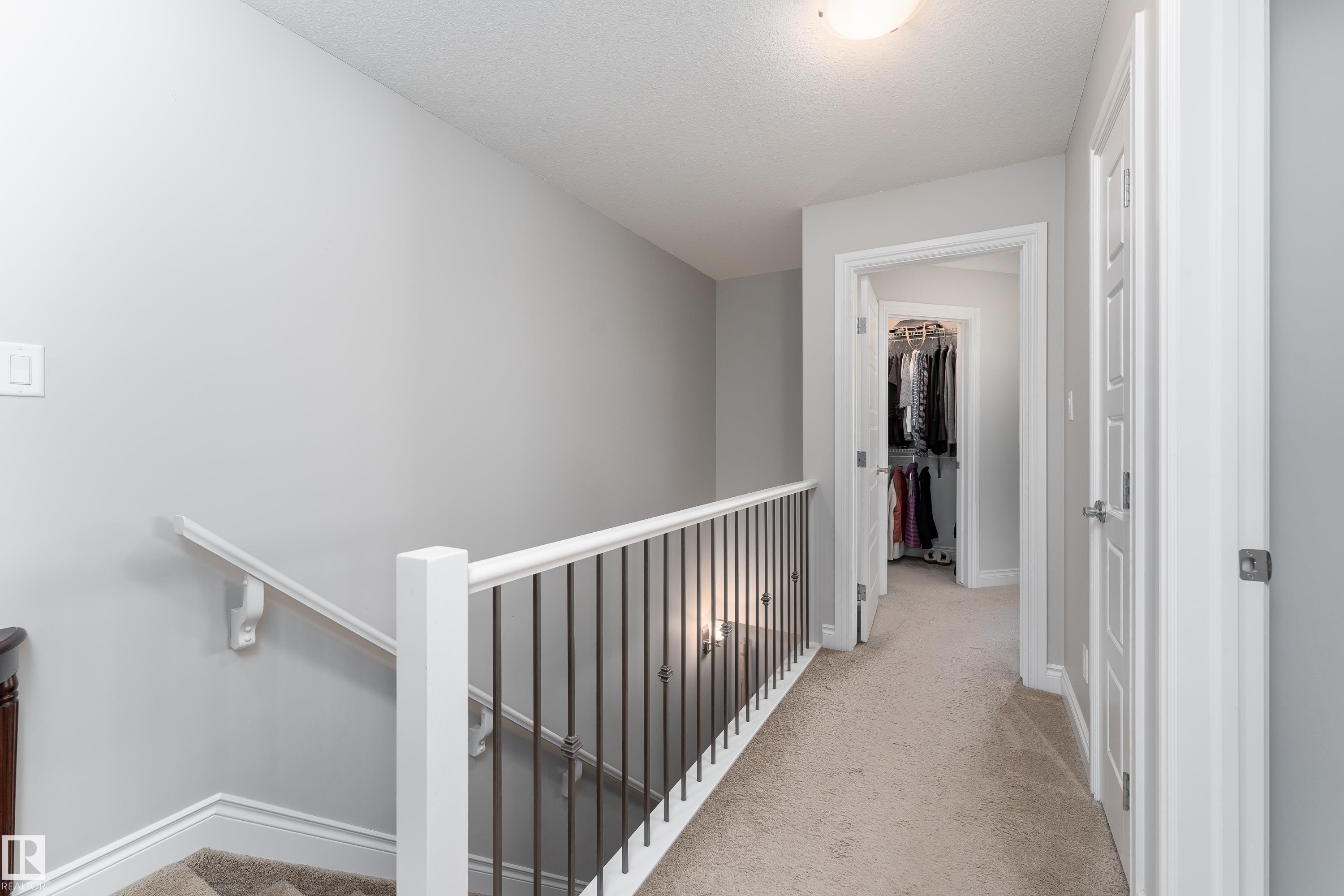 2338 Glenridding Boulevard Sw, Edmonton, AB - Indoor Photo Showing Other Room