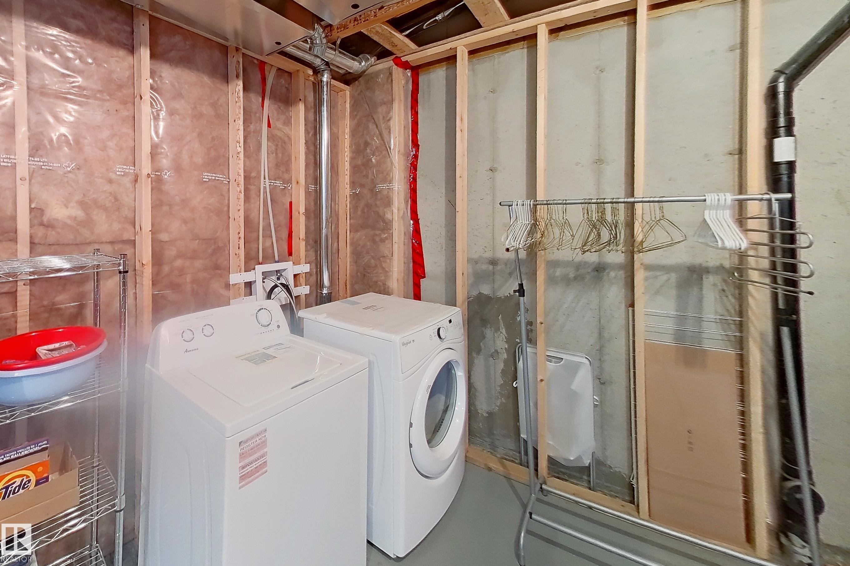2338 Glenridding Boulevard Sw, Edmonton, AB - Indoor Photo Showing Laundry Room