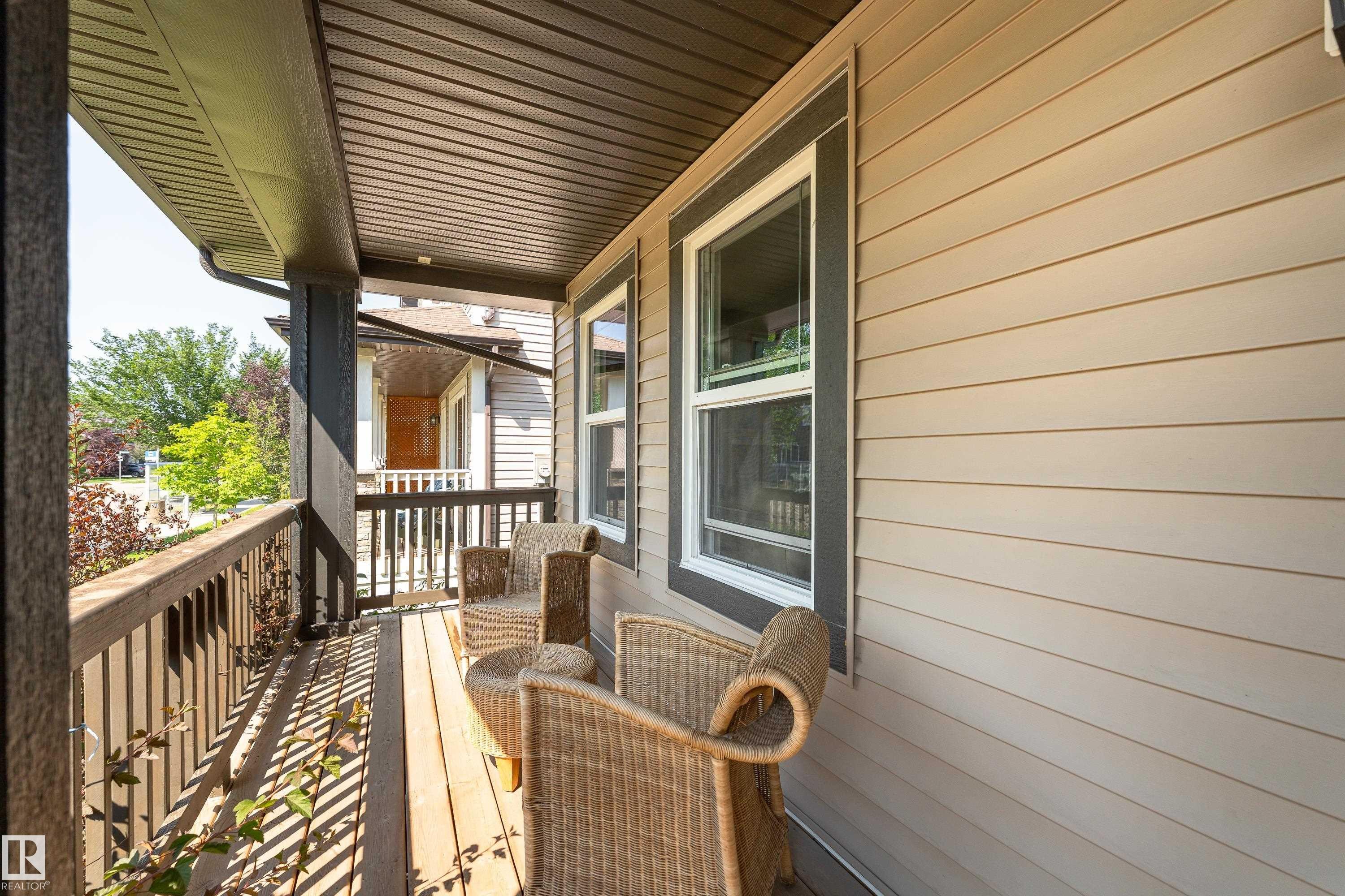 2338 Glenridding Boulevard Sw, Edmonton, AB - Outdoor With Exterior