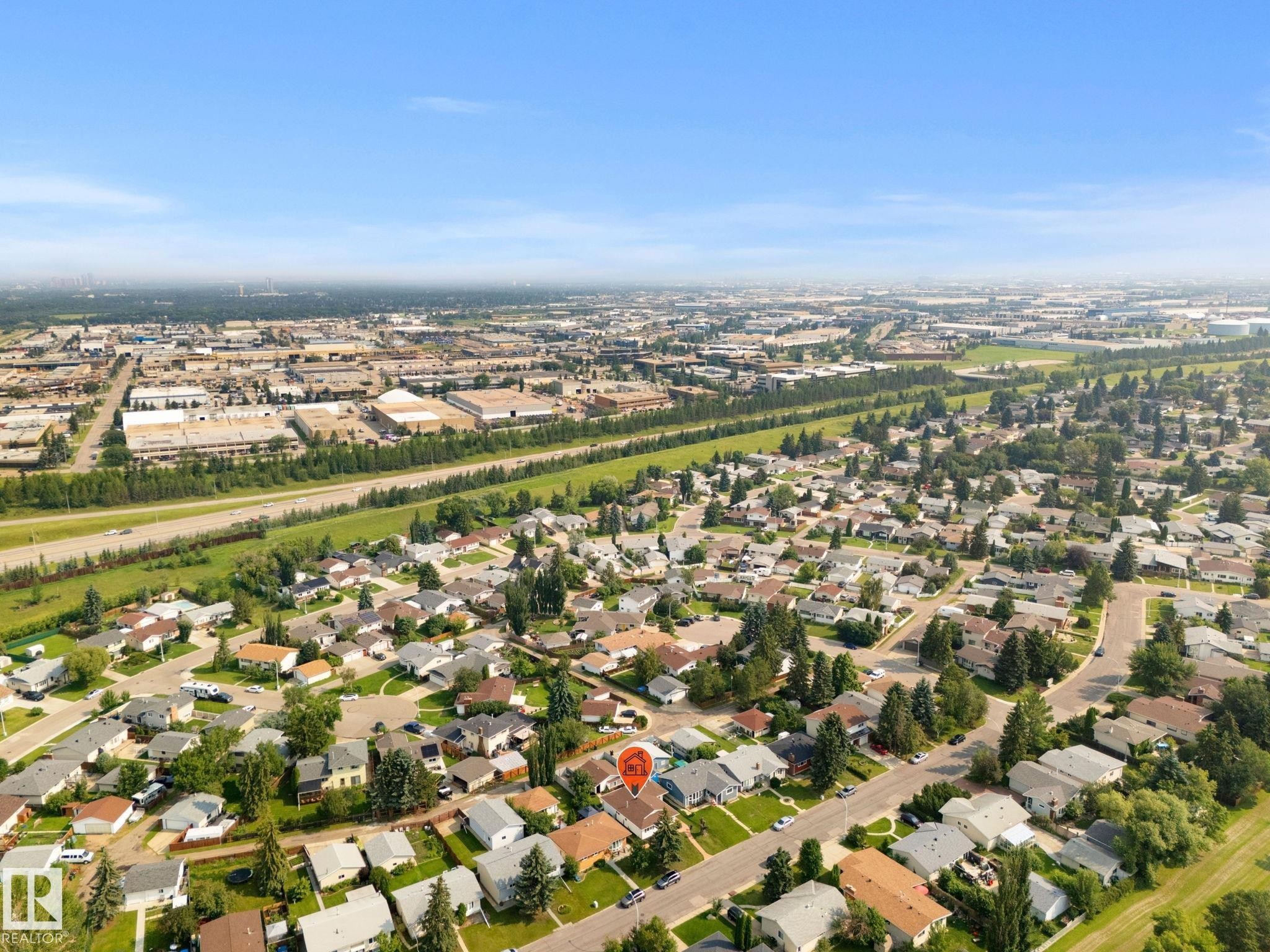 8704 43 Avenue Nw, Edmonton, AB - Outdoor With View