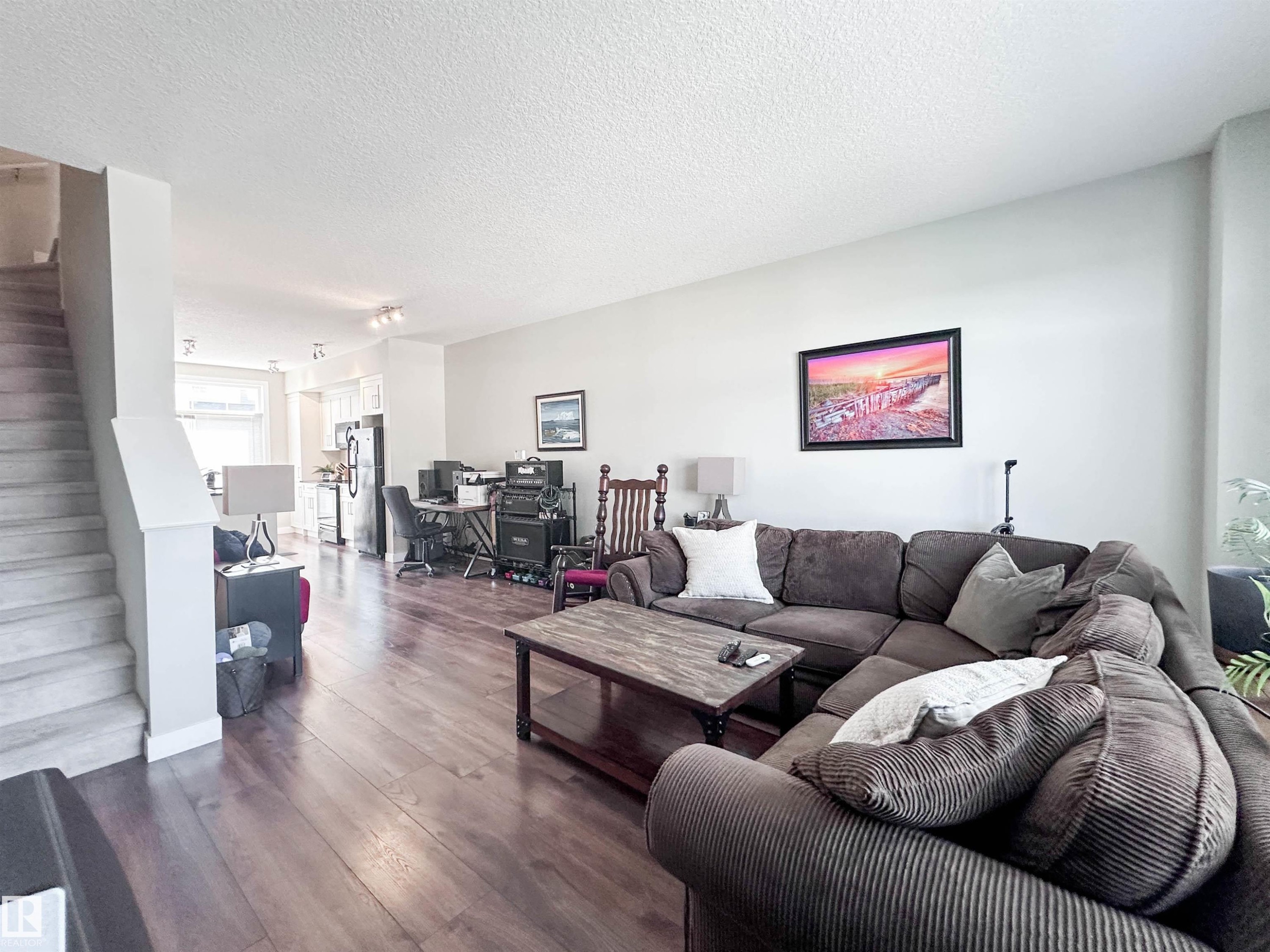 #89 600 Bellerose Dr, St. Albert, AB - Indoor Photo Showing Living Room