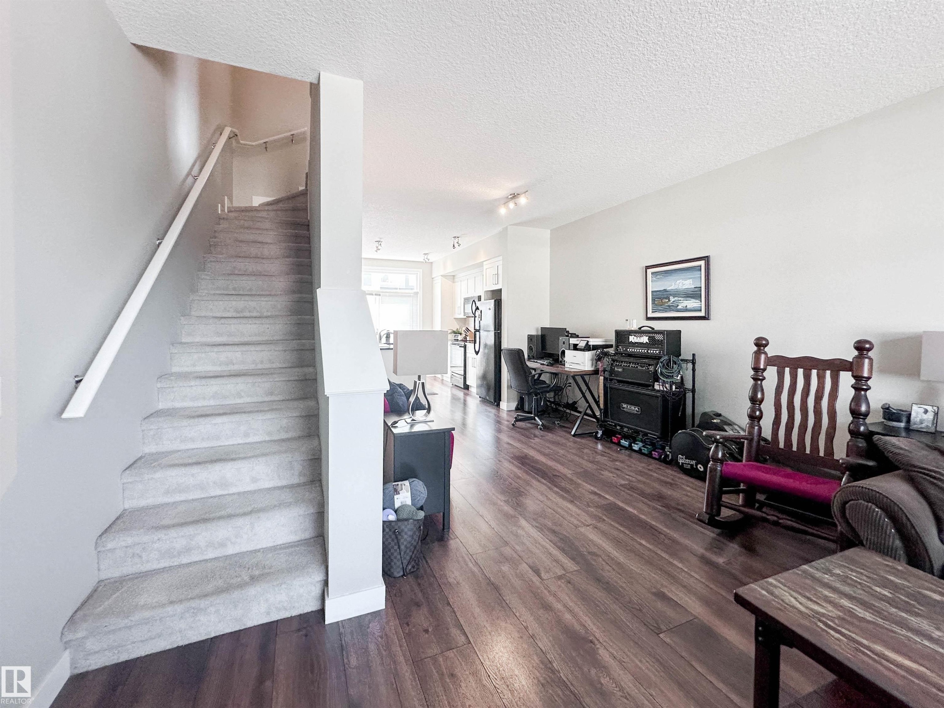 #89 600 Bellerose Dr, St. Albert, AB - Indoor