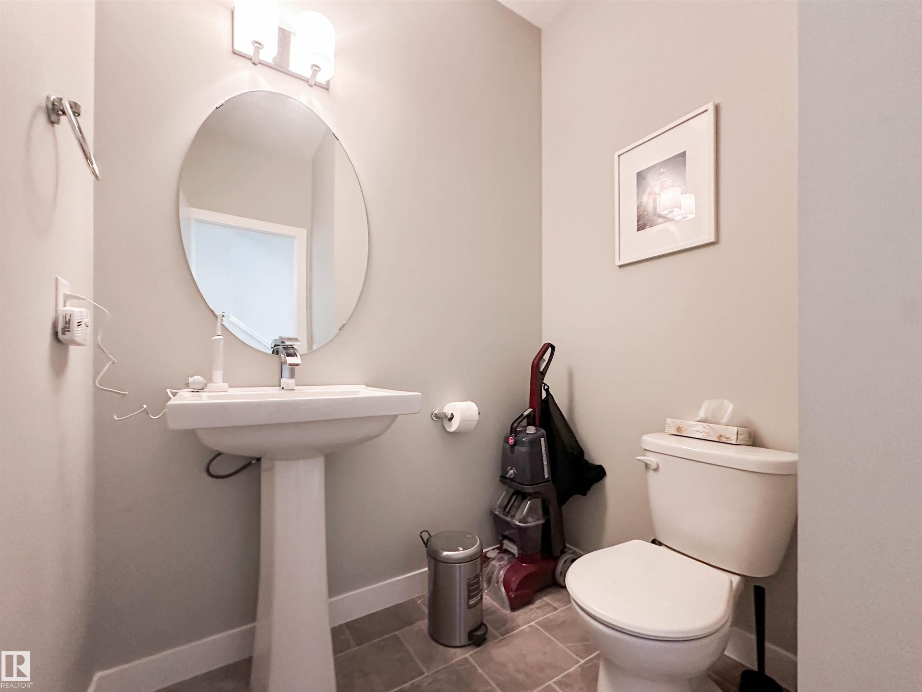 #89 600 Bellerose Dr, St. Albert, AB - Indoor Photo Showing Bathroom
