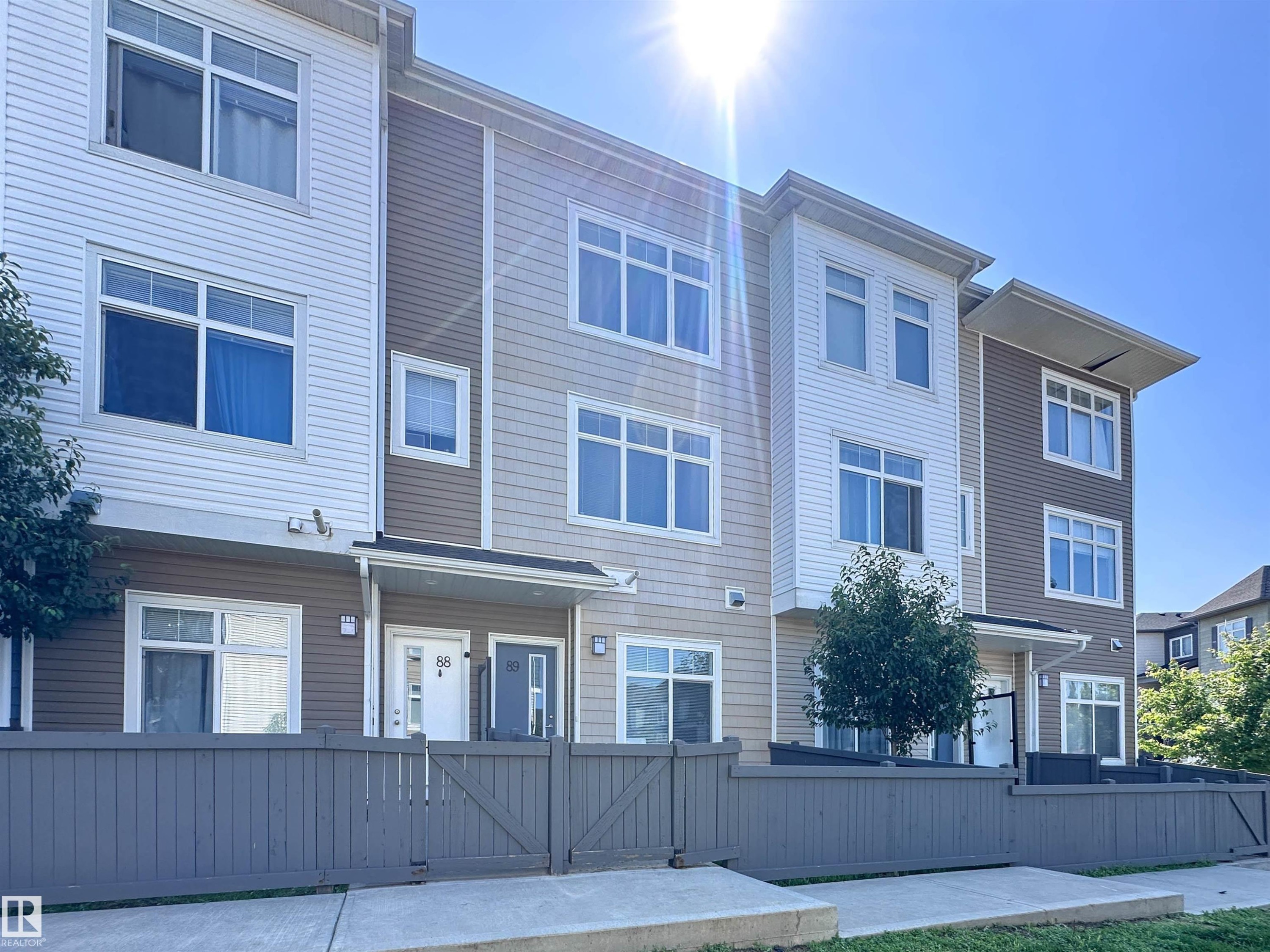 #89 600 Bellerose Dr, St. Albert, AB - Outdoor