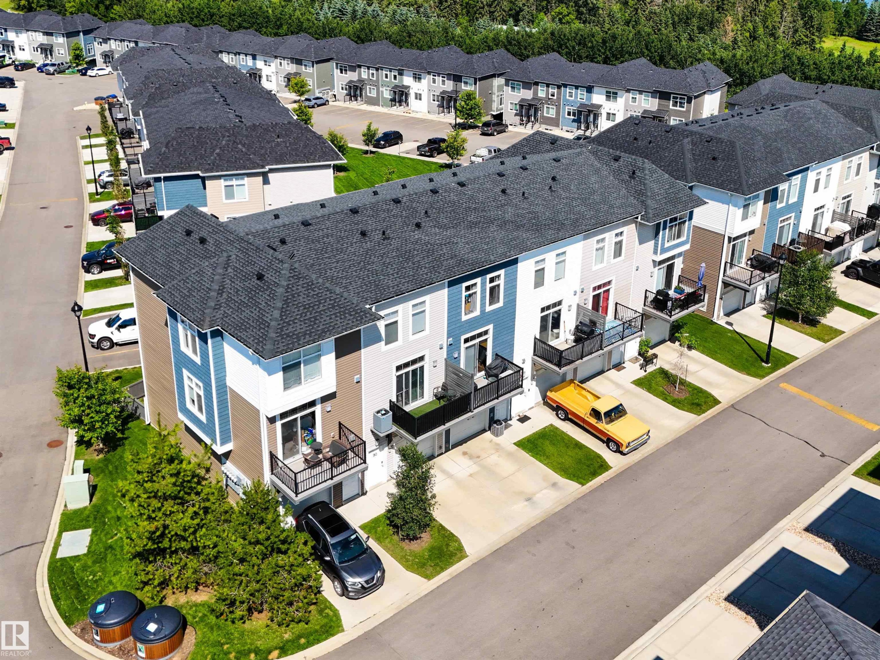 #89 600 Bellerose Dr, St. Albert, AB - Outdoor