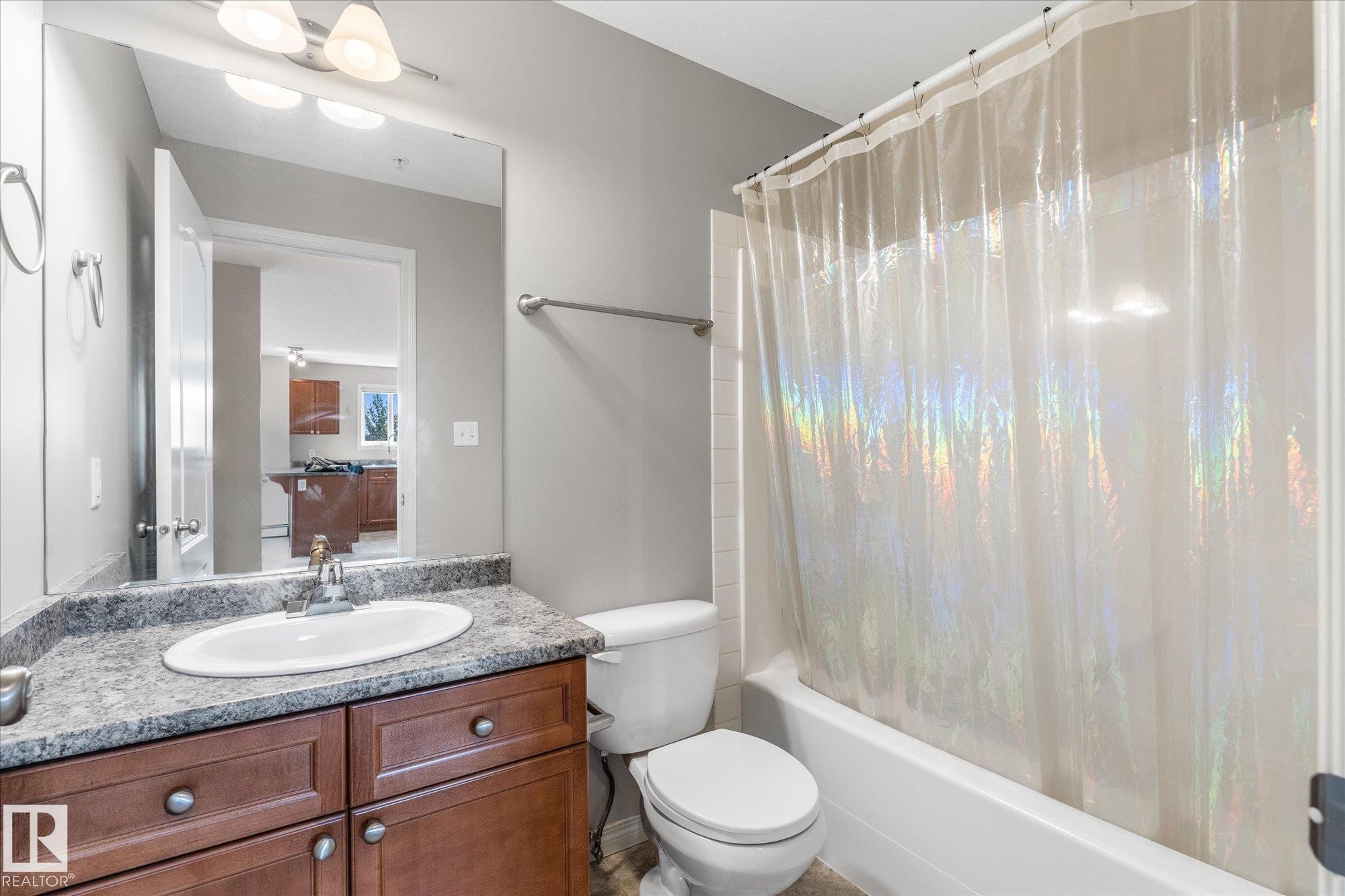 #208 4903 47 Av, Stony Plain, AB - Indoor Photo Showing Bathroom
