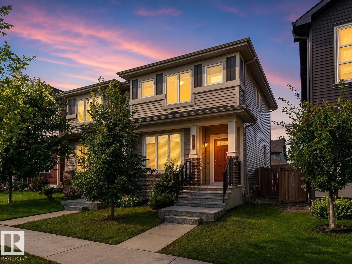2016 Cavanagh Drive Sw, Edmonton, AB - Outdoor