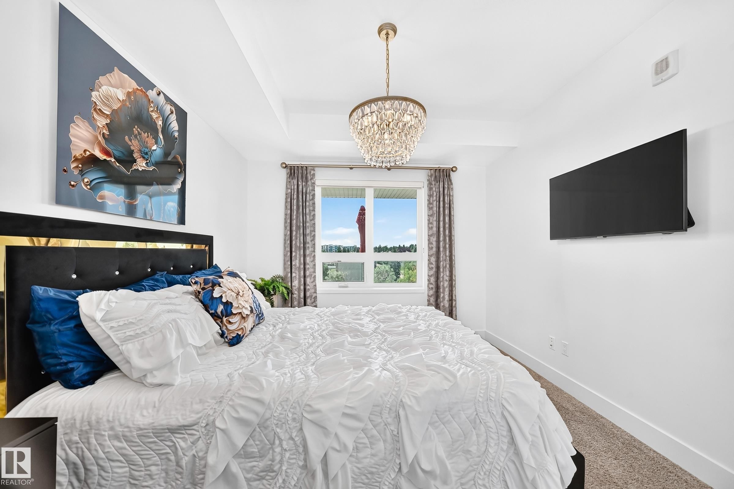 #507 200 Bellerose Dr, St. Albert, AB - Indoor Photo Showing Bedroom