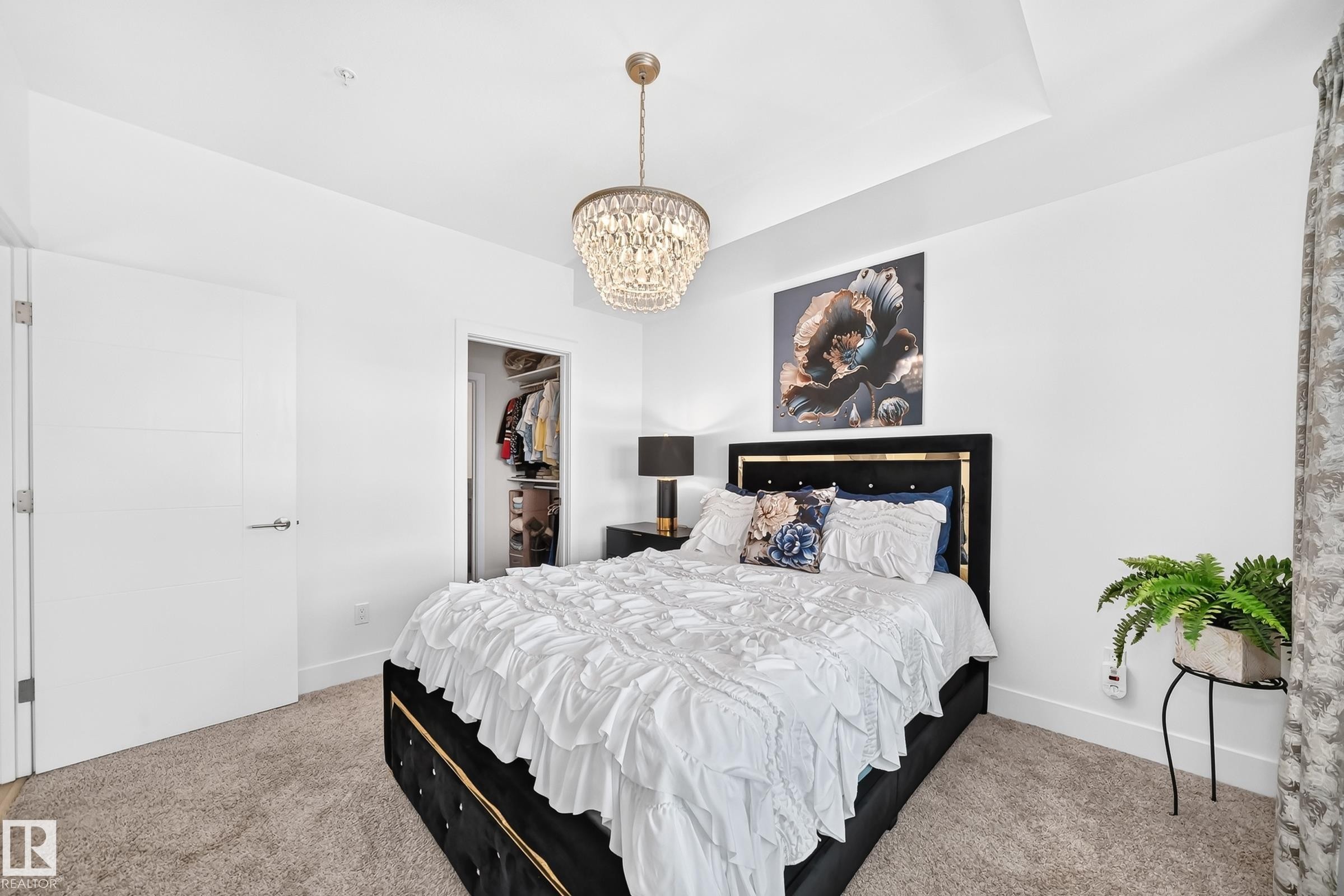 #507 200 Bellerose Dr, St. Albert, AB - Indoor Photo Showing Bedroom