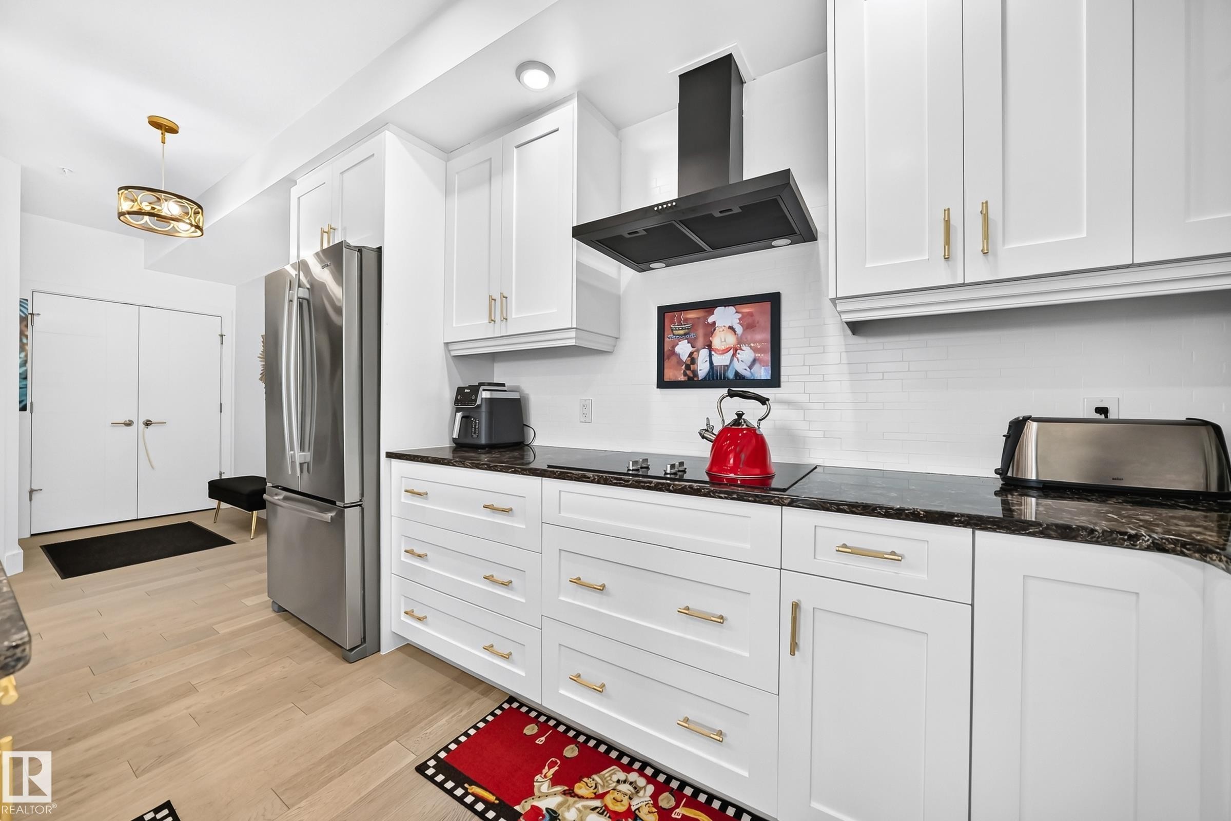 #507 200 Bellerose Dr, St. Albert, AB - Indoor Photo Showing Kitchen