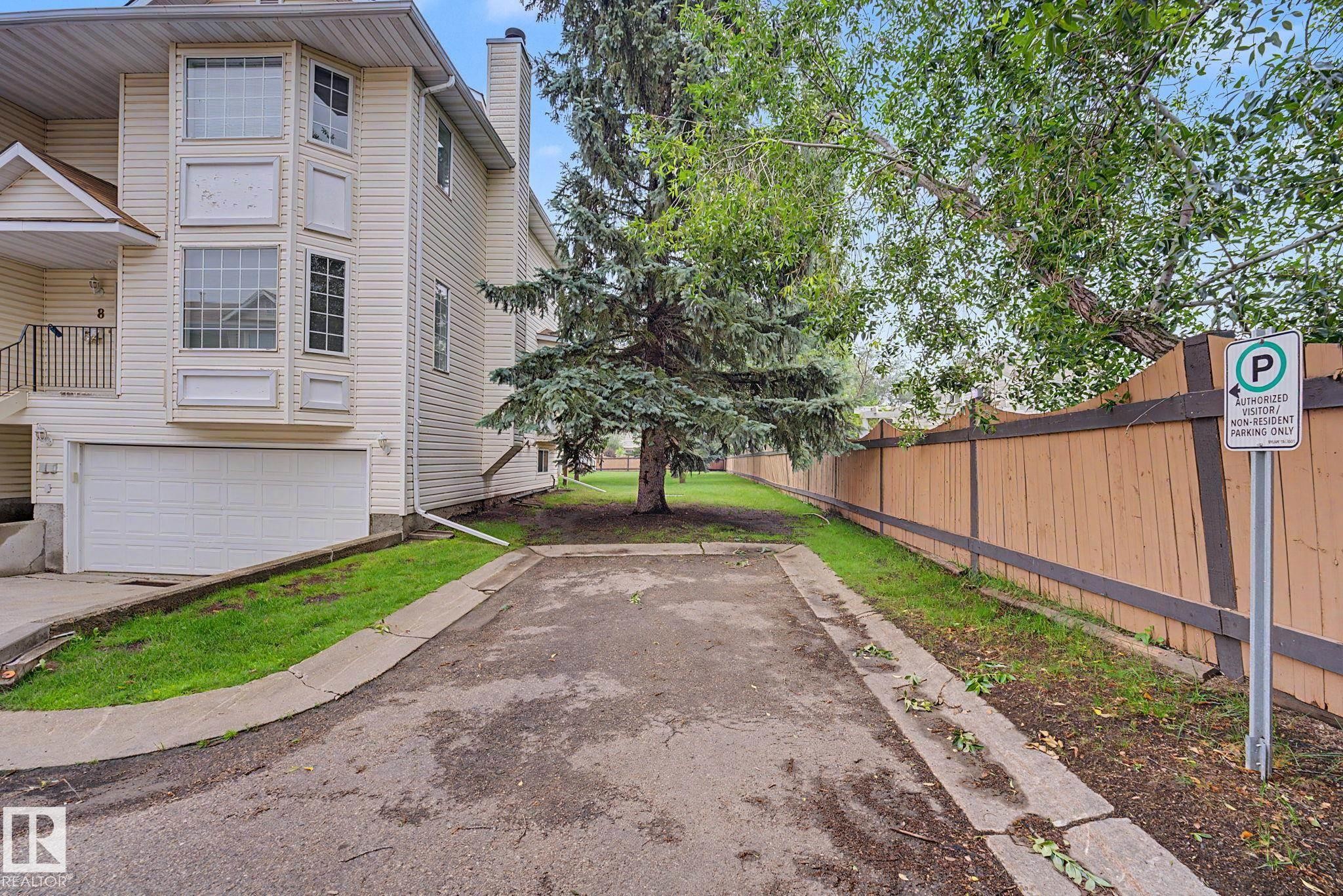 #7 10 Devon Cl, St. Albert, AB - Outdoor