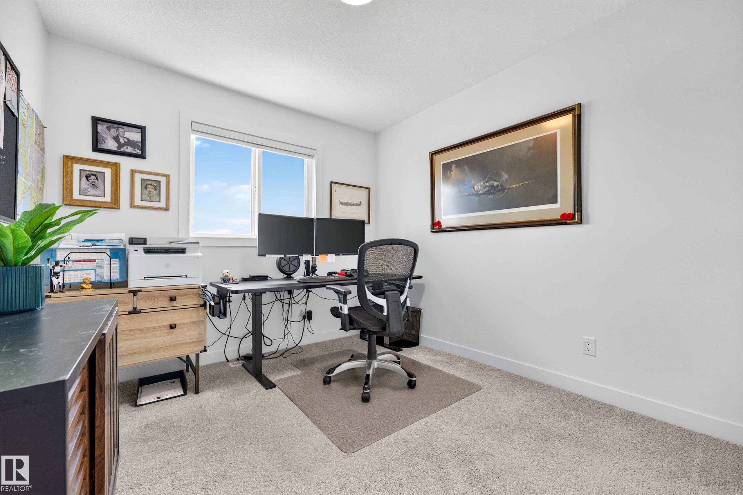 350 Jensen Lakes Boulevard, St. Albert, AB - Indoor Photo Showing Office