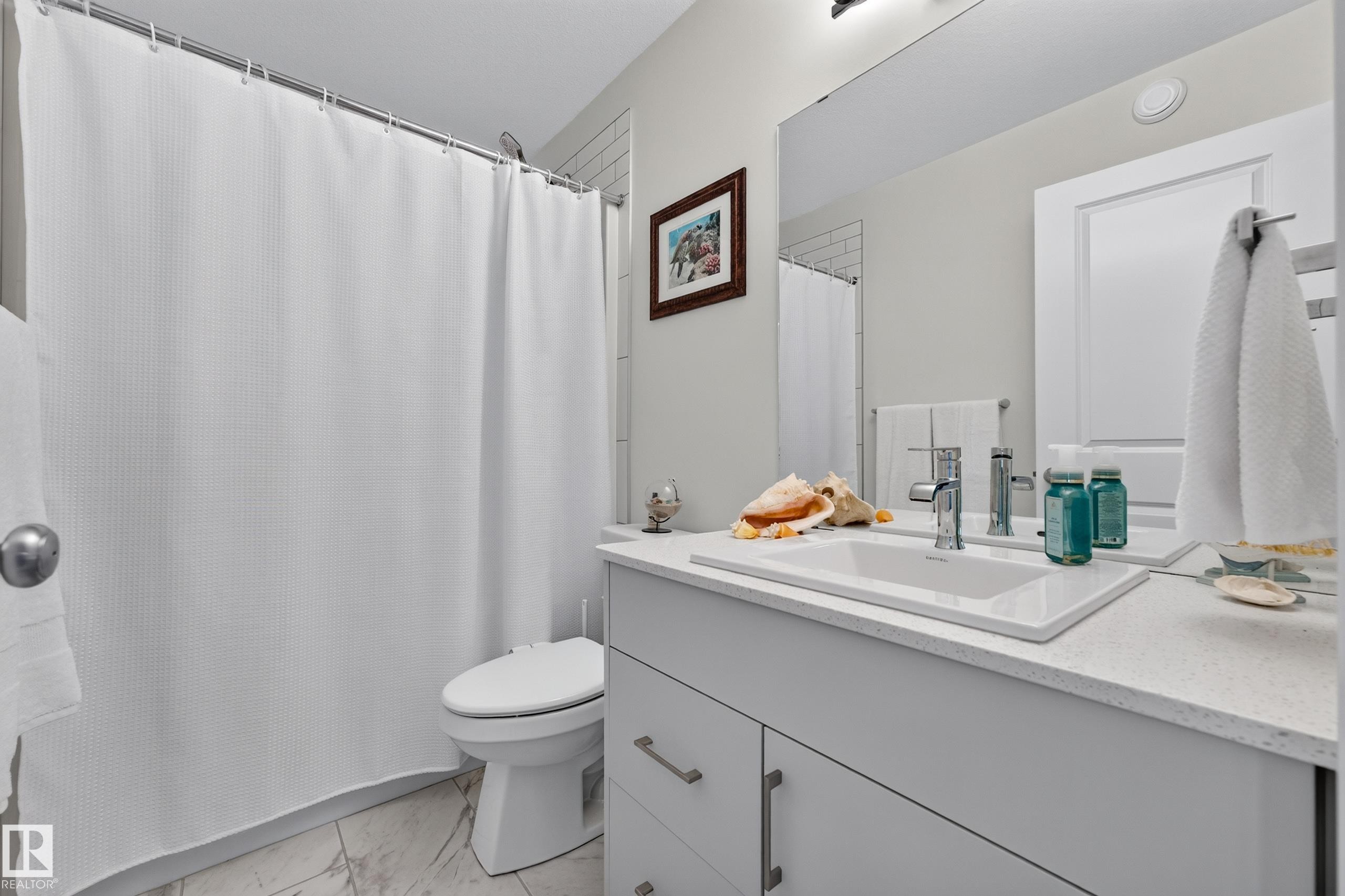 350 Jensen Lakes Boulevard, St. Albert, AB - Indoor Photo Showing Bathroom