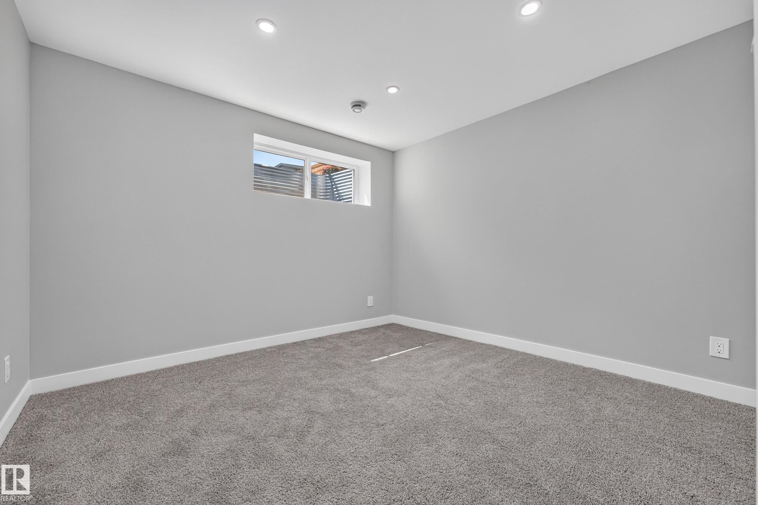 350 Jensen Lakes Boulevard, St. Albert, AB - Indoor Photo Showing Other Room