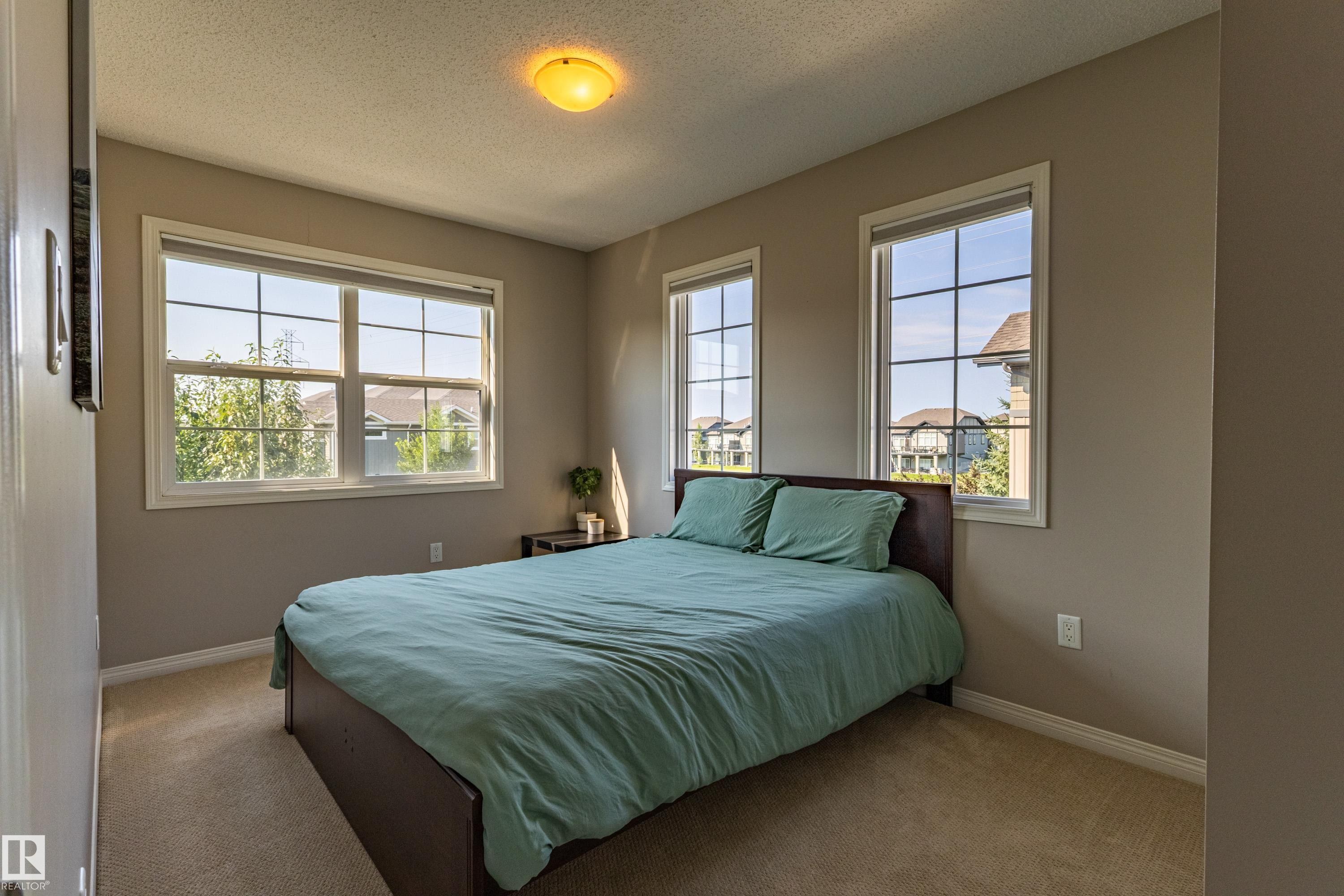 #54 4029 Orchards Dr Sw, Edmonton, AB - Indoor Photo Showing Bedroom