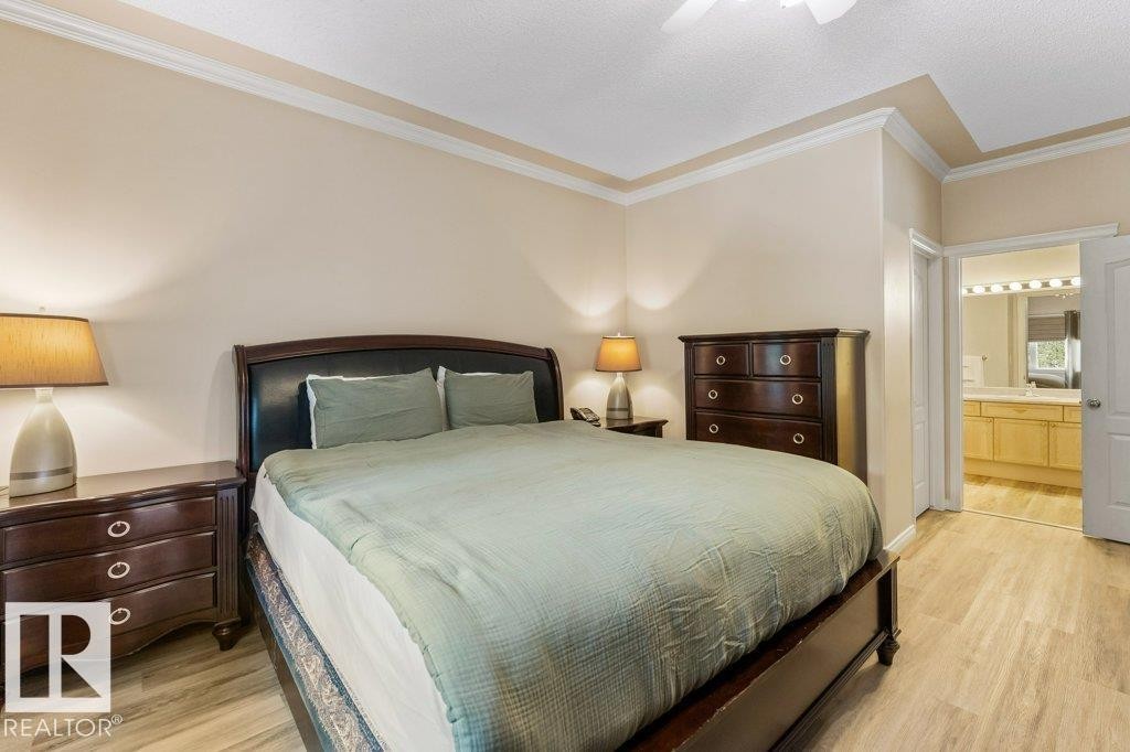 #27 170 Kingswood Bv, St. Albert, AB - Indoor Photo Showing Bedroom