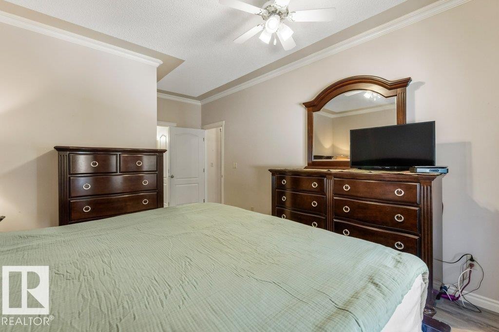 #27 170 Kingswood Bv, St. Albert, AB - Indoor Photo Showing Bedroom