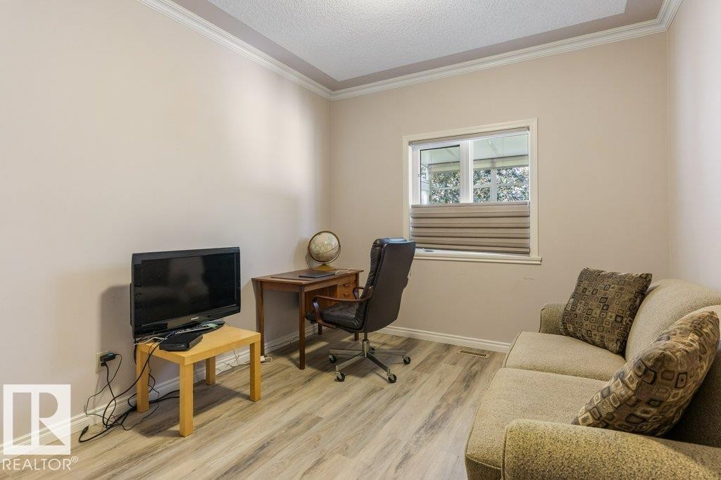 #27 170 Kingswood Bv, St. Albert, AB - Indoor