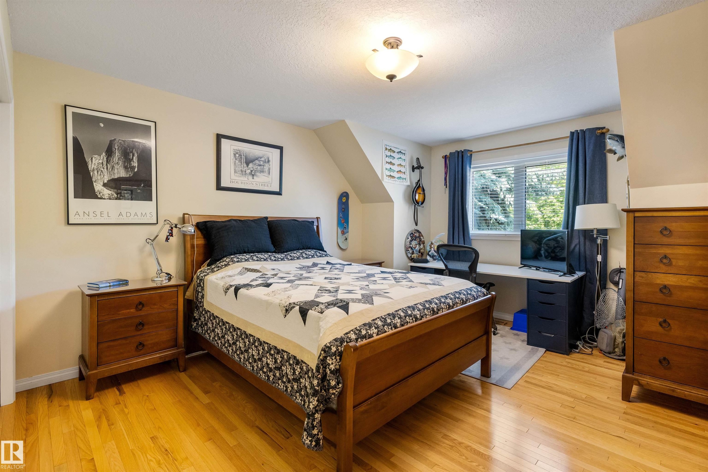 26 Eastbourne Close, St. Albert, AB - Indoor Photo Showing Bedroom