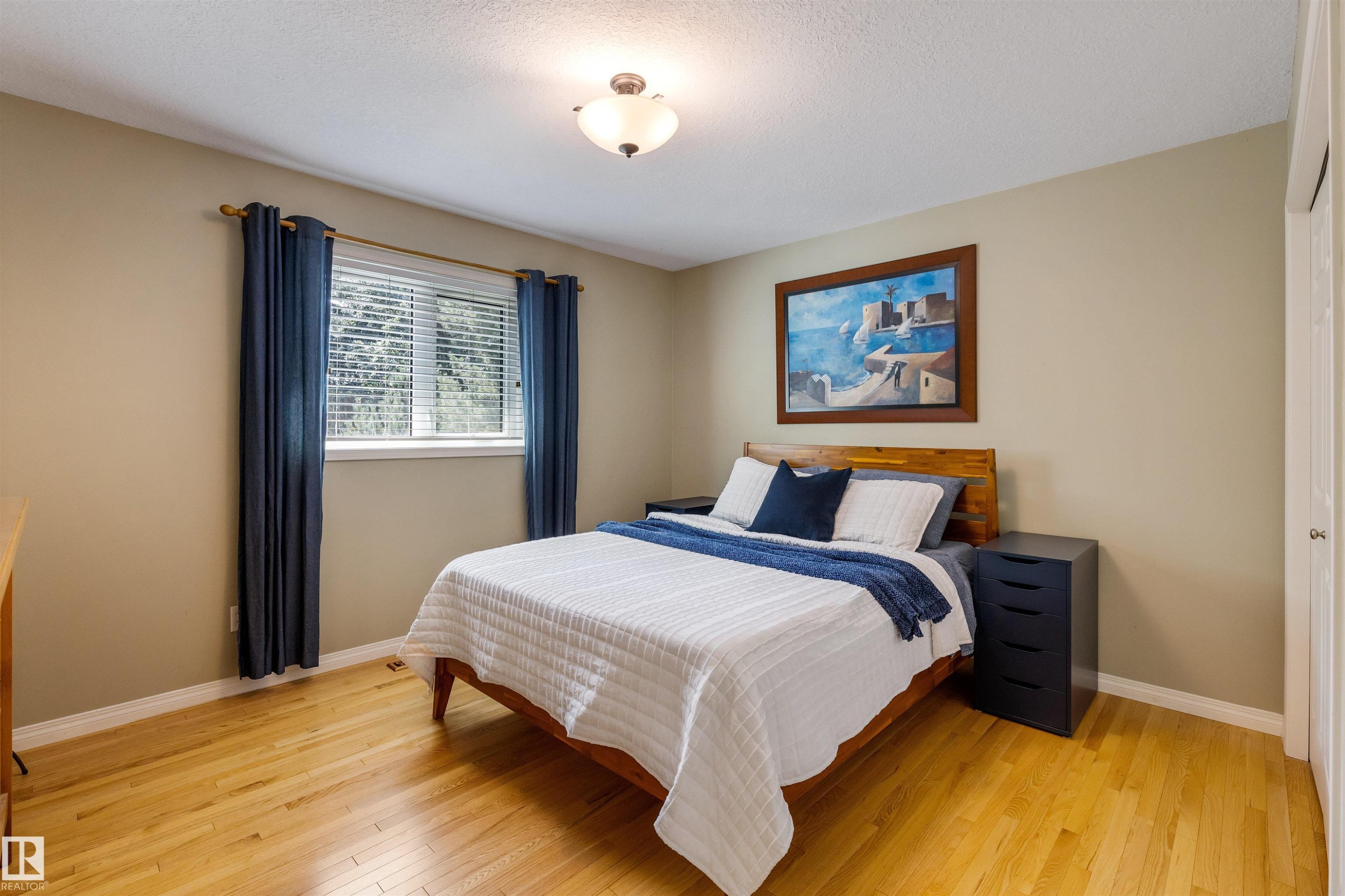 26 Eastbourne Close, St. Albert, AB - Indoor Photo Showing Bedroom