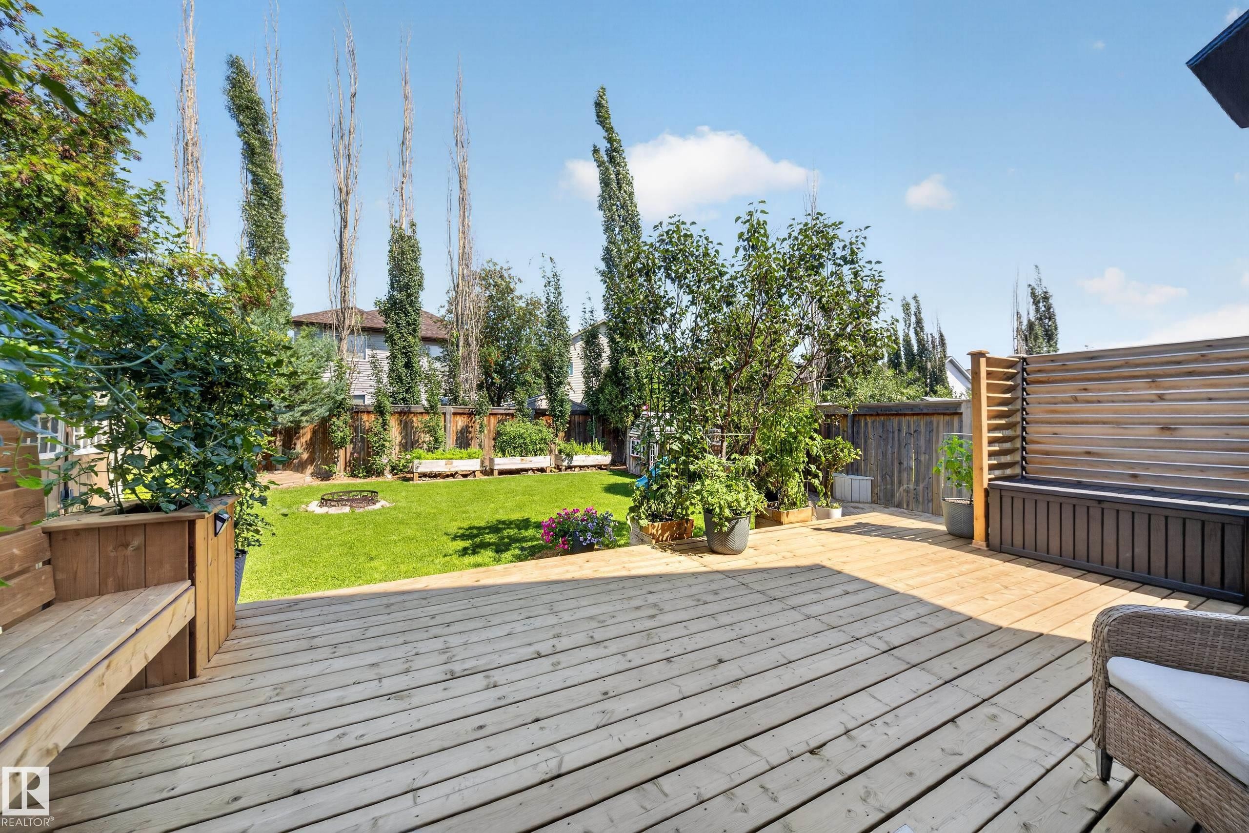 90 Rue Montalet, Beaumont, AB - Outdoor With Deck Patio Veranda