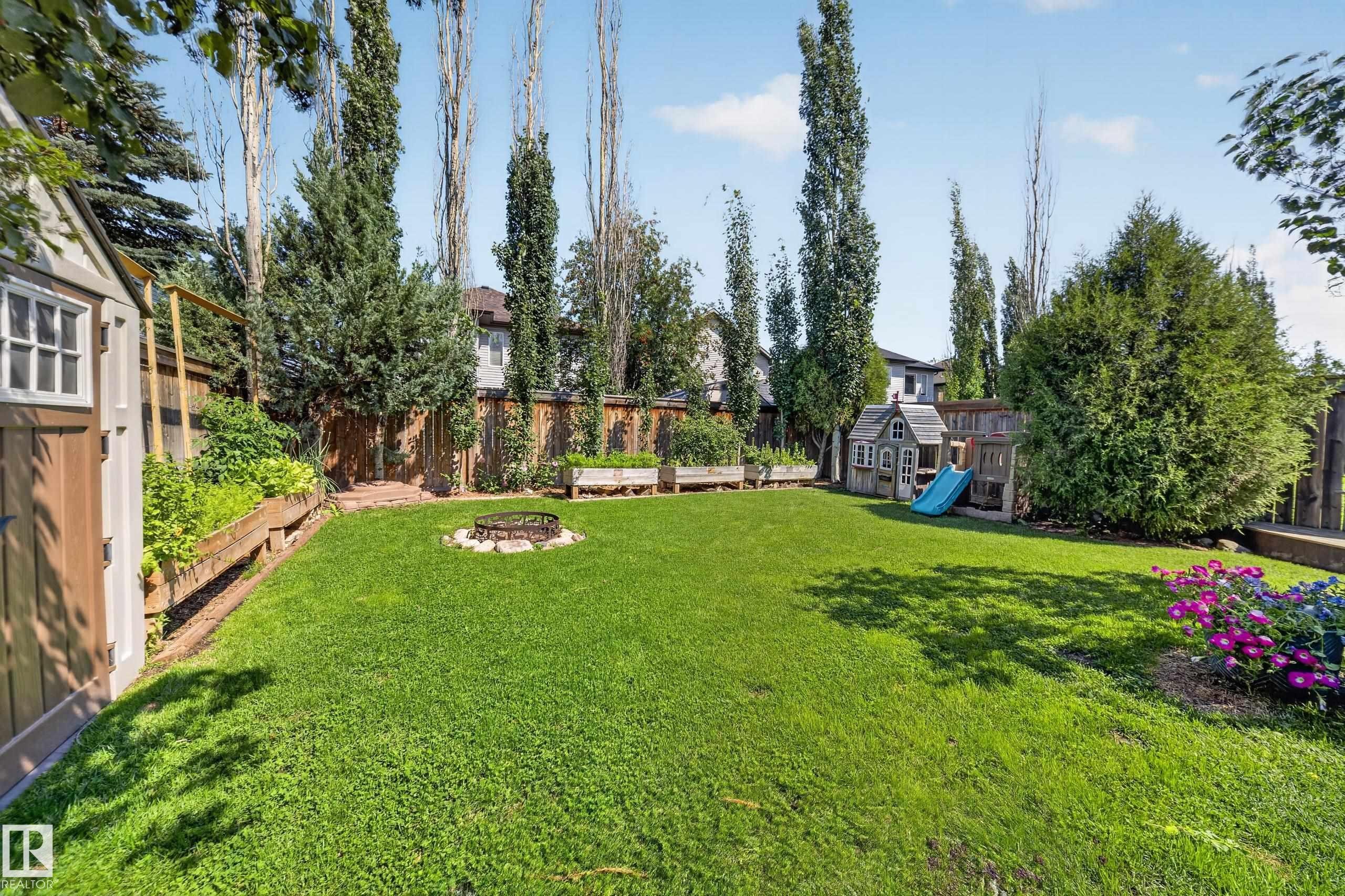 90 Rue Montalet, Beaumont, AB - Outdoor