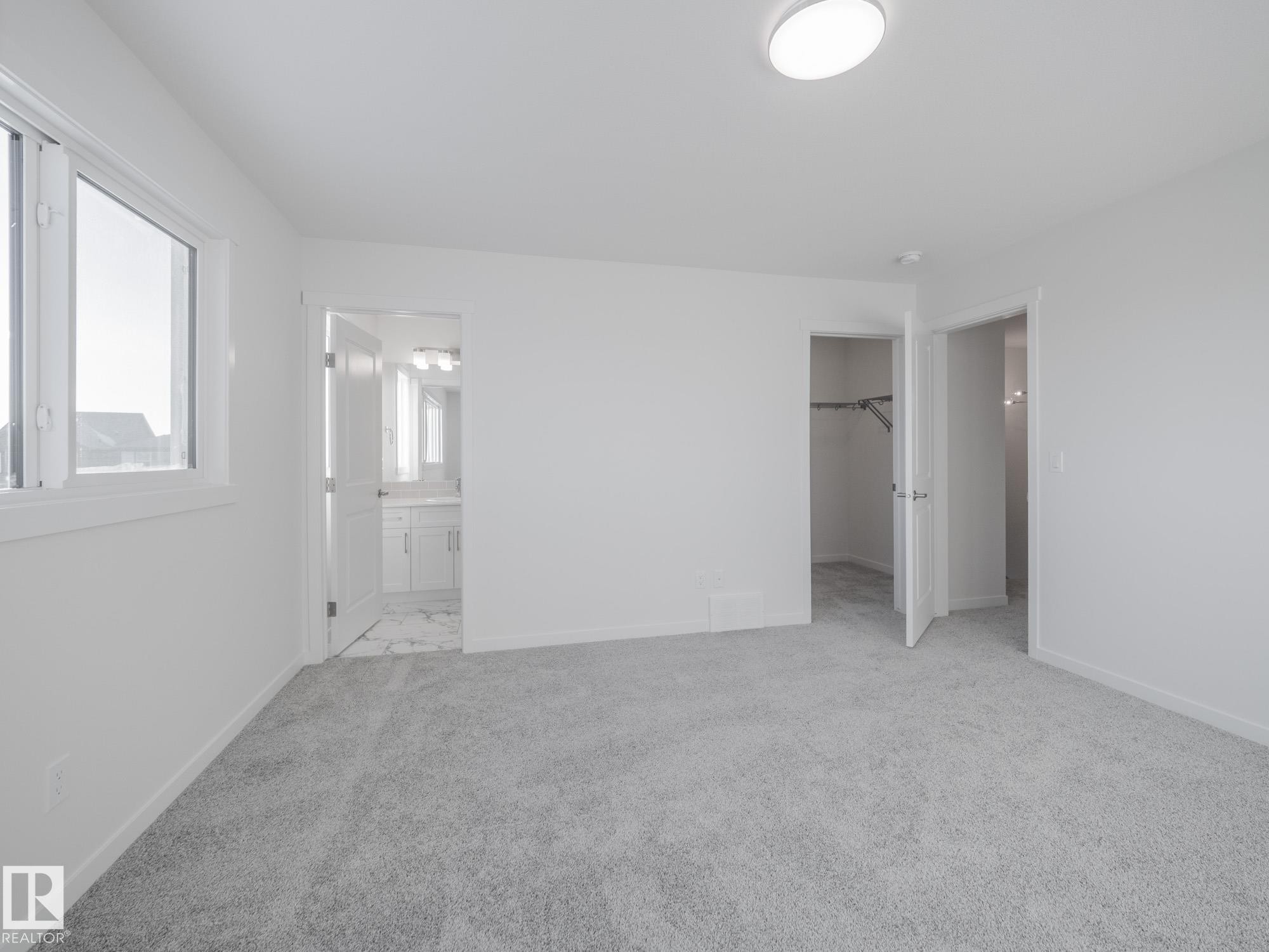 65 Rosa Crescent, St. Albert, AB - Indoor Photo Showing Other Room