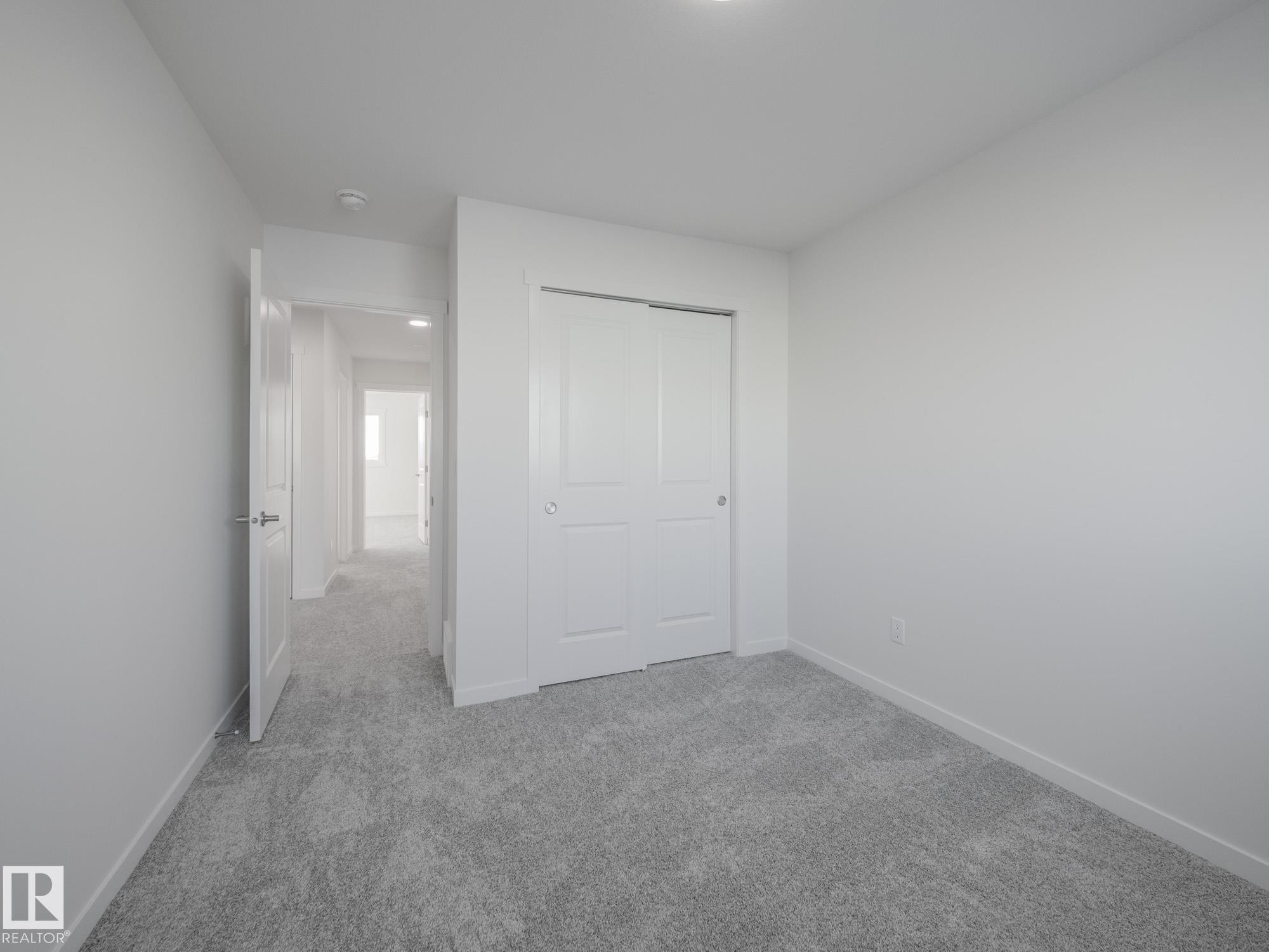 65 Rosa Crescent, St. Albert, AB - Indoor Photo Showing Other Room