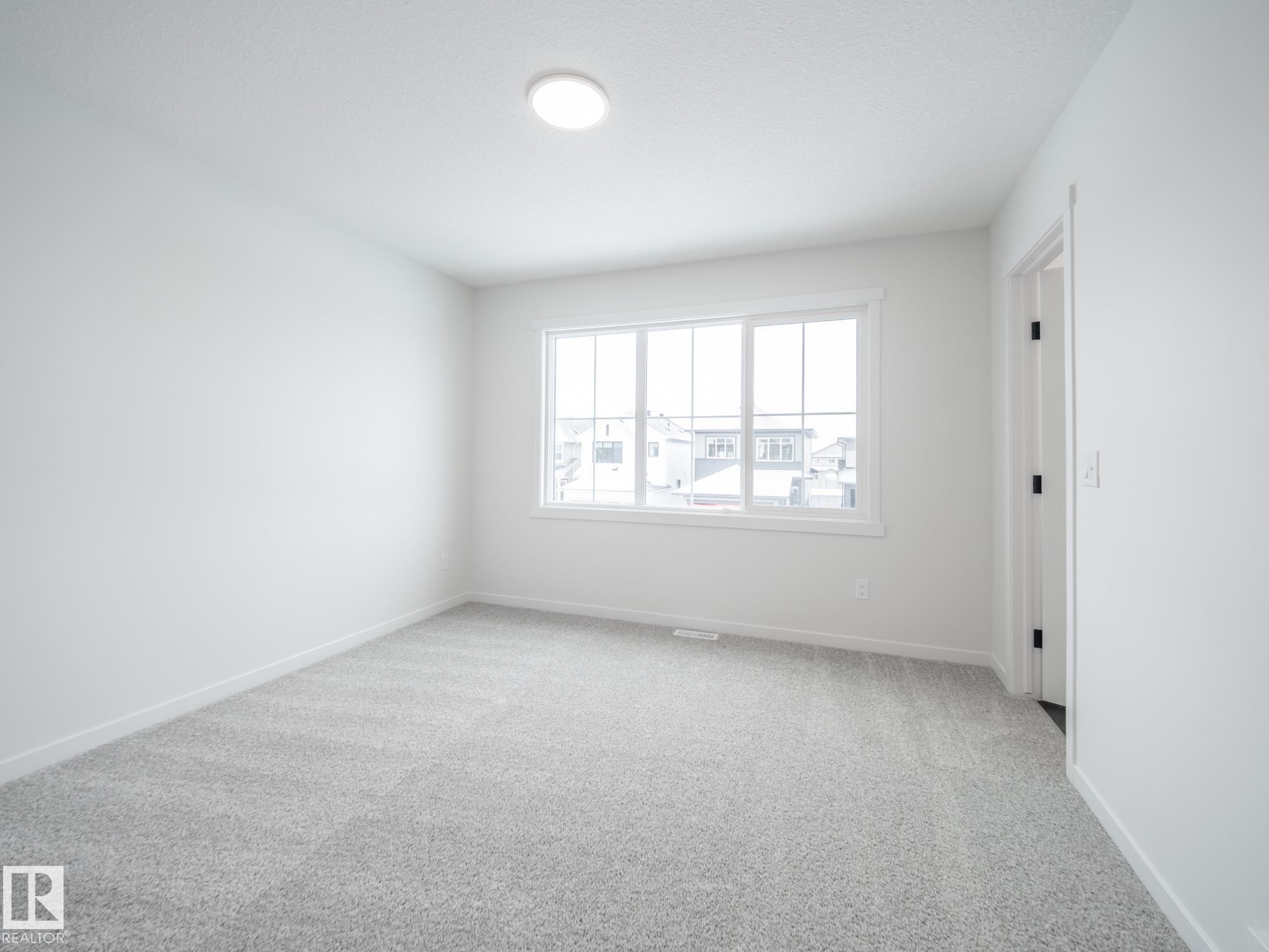 2016 194 Street Nw, Edmonton, AB - Indoor Photo Showing Other Room