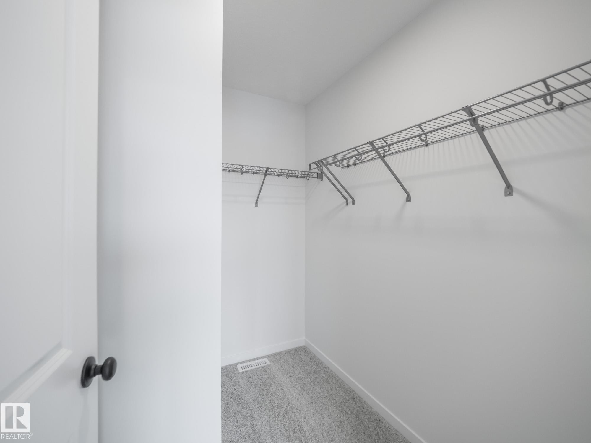 2016 194 Street Nw, Edmonton, AB - Indoor With Storage