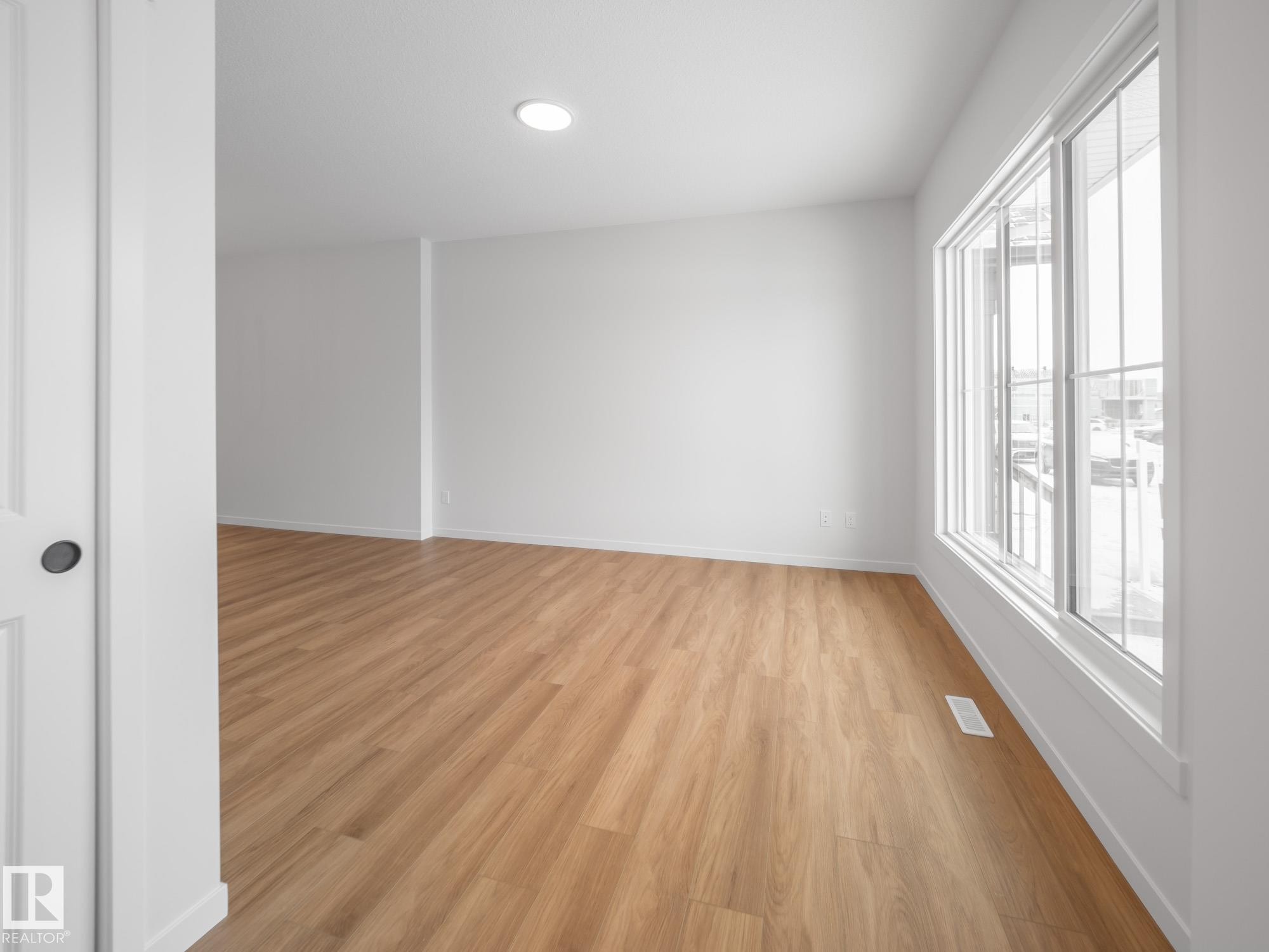 2016 194 Street Nw, Edmonton, AB - Indoor Photo Showing Other Room