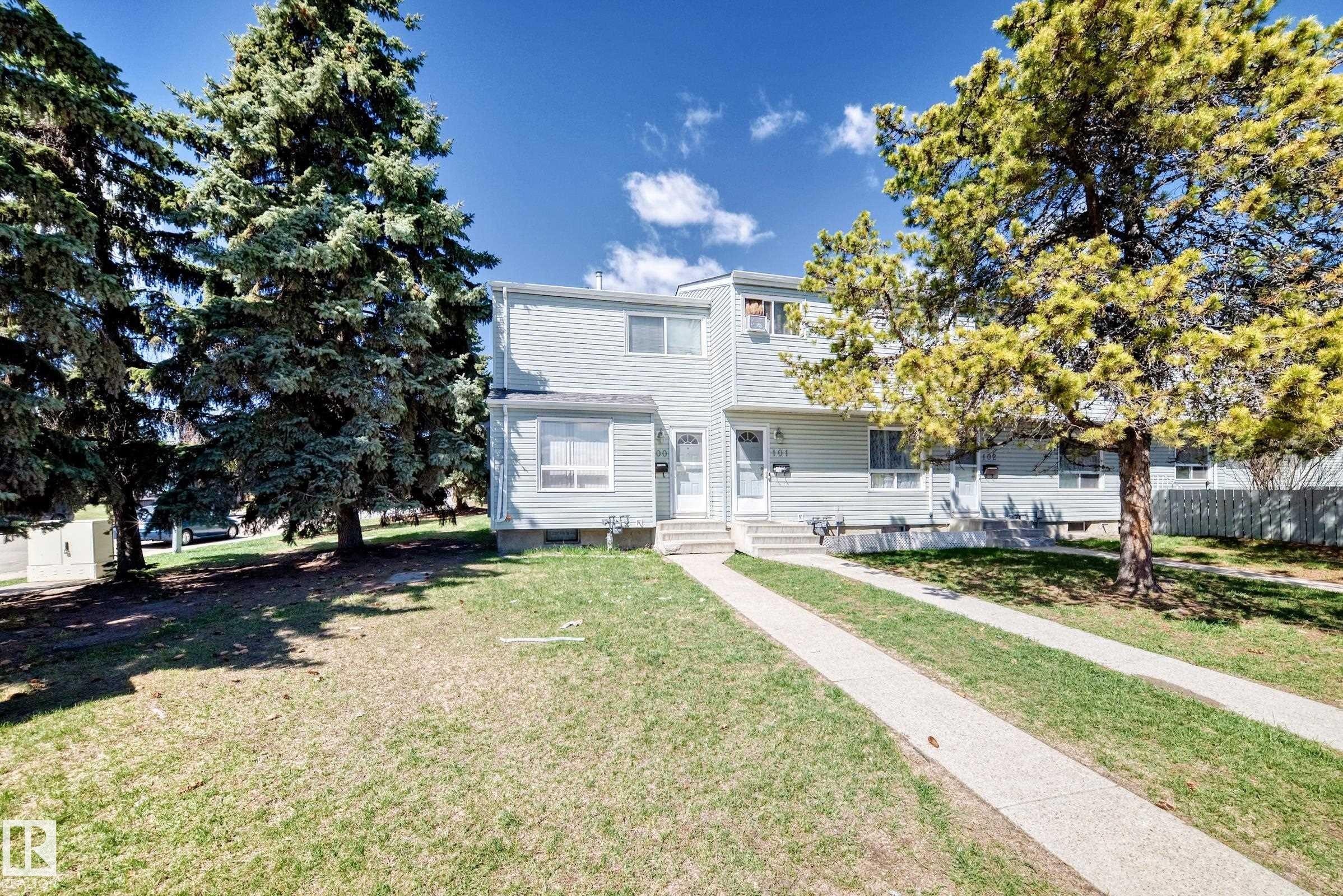 100 Dickinsfield Crest Nw, Edmonton, AB - Outdoor